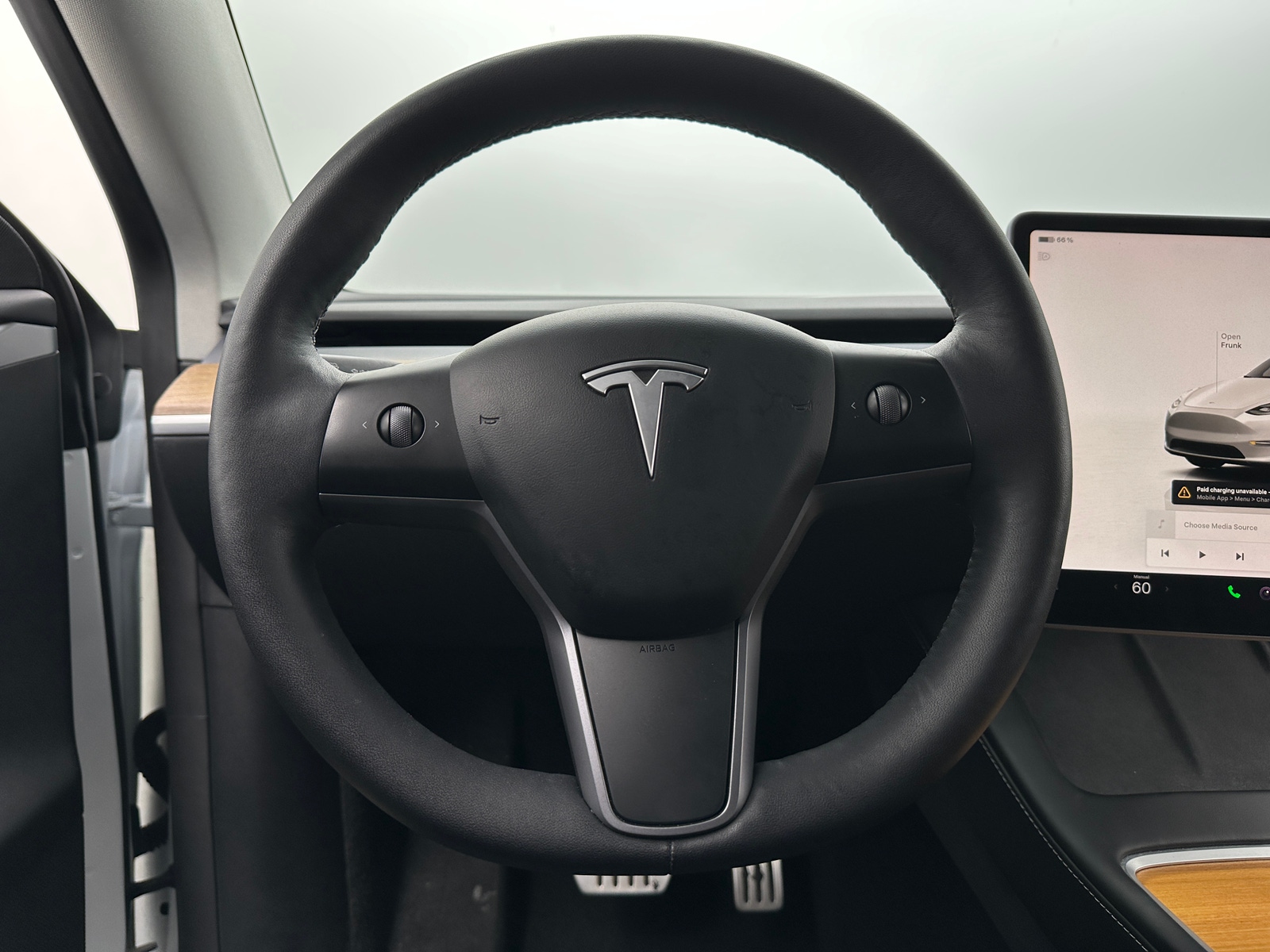 Thumbnail: 2022 Tesla Model Y - 4