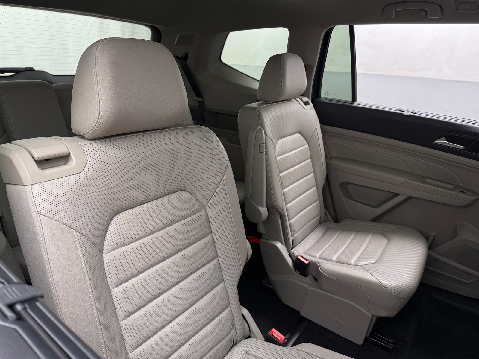 Thumbnail: 2021 Volkswagen Atlas - 5