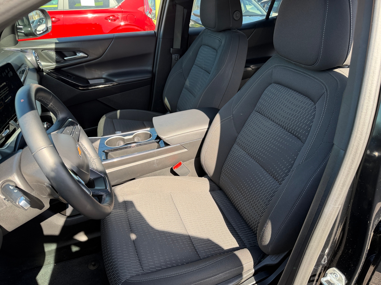 Thumbnail: 2025 Chevrolet Equinox - 2