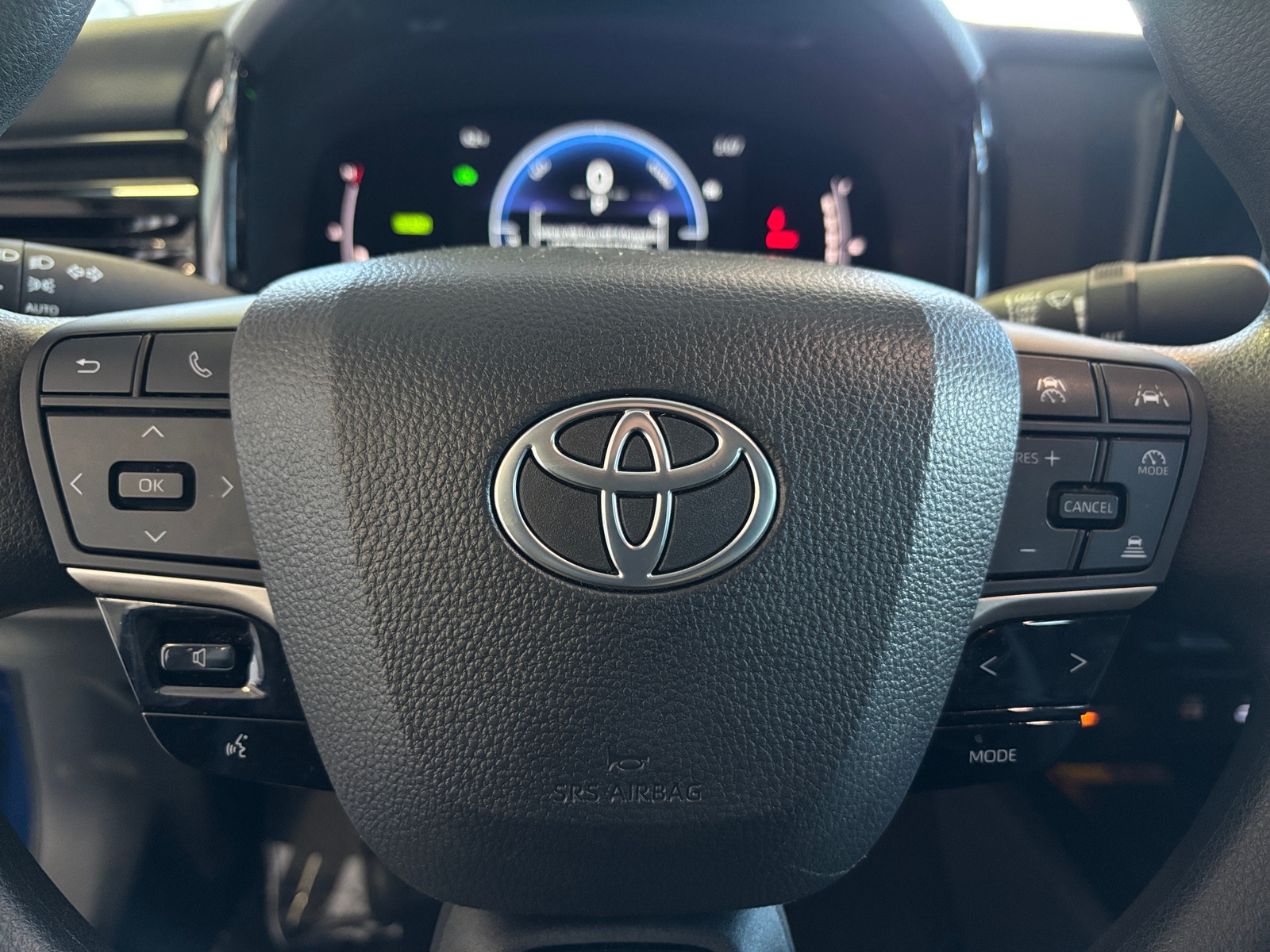 Thumbnail: 2025 Toyota Camry - 5