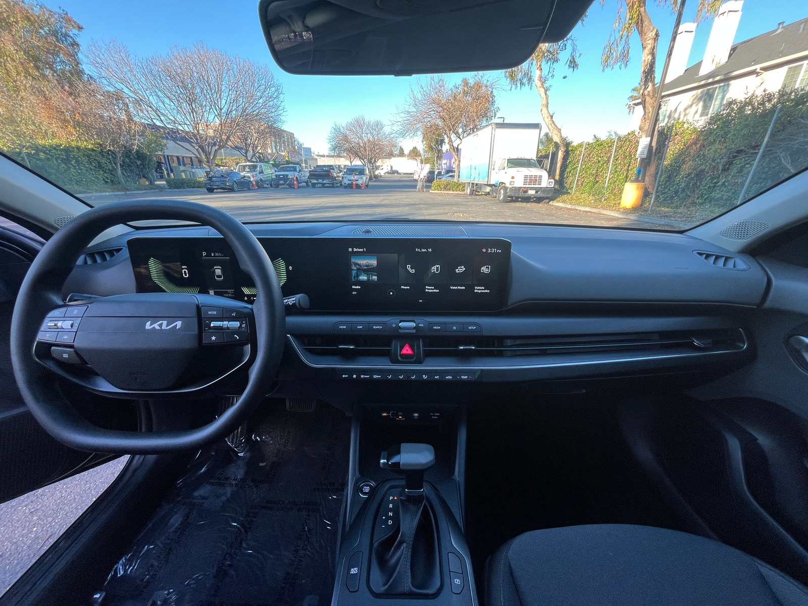 Thumbnail: 2025 Kia K4 - 3