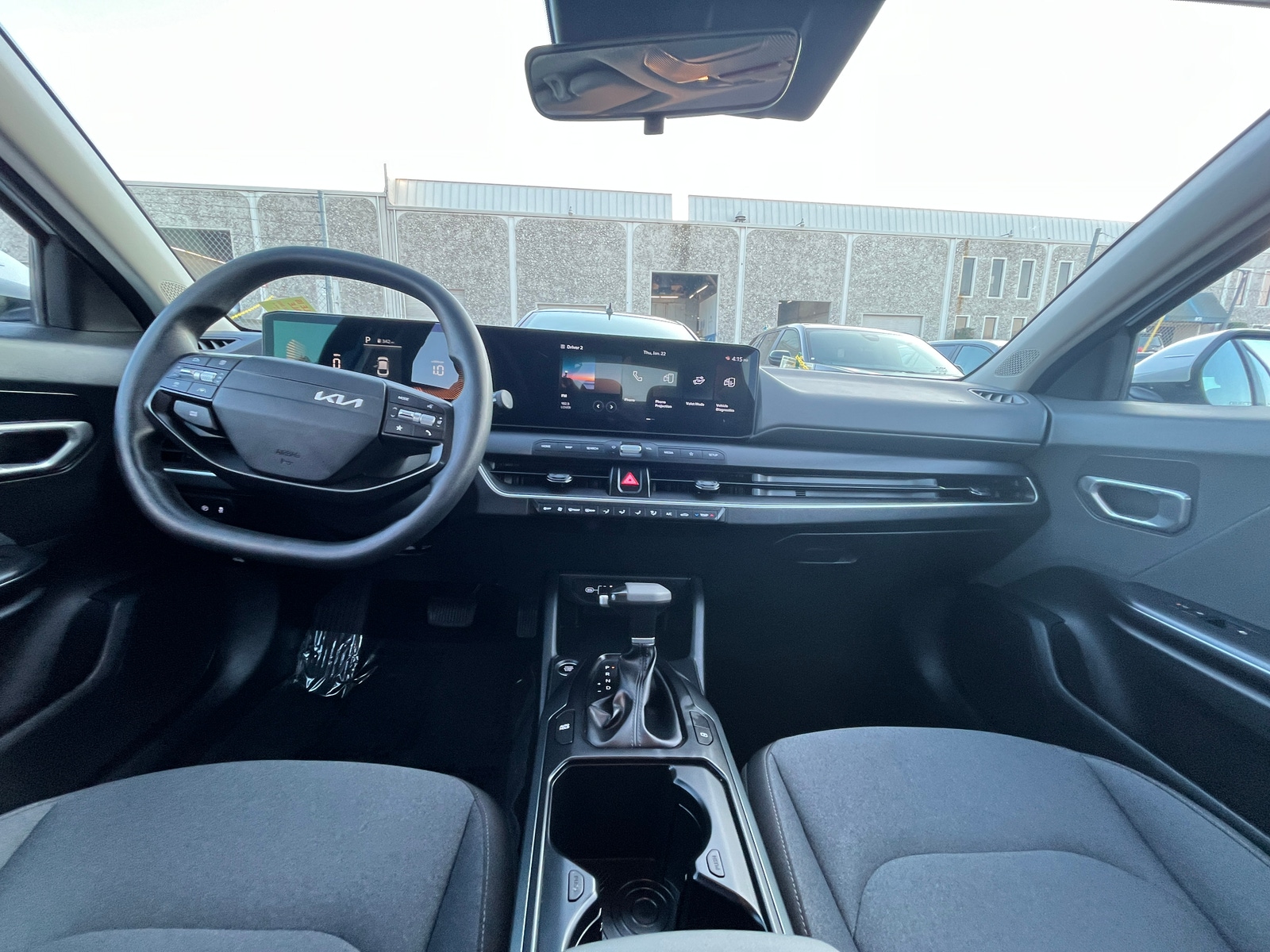 Thumbnail: 2025 Kia K4 - 3