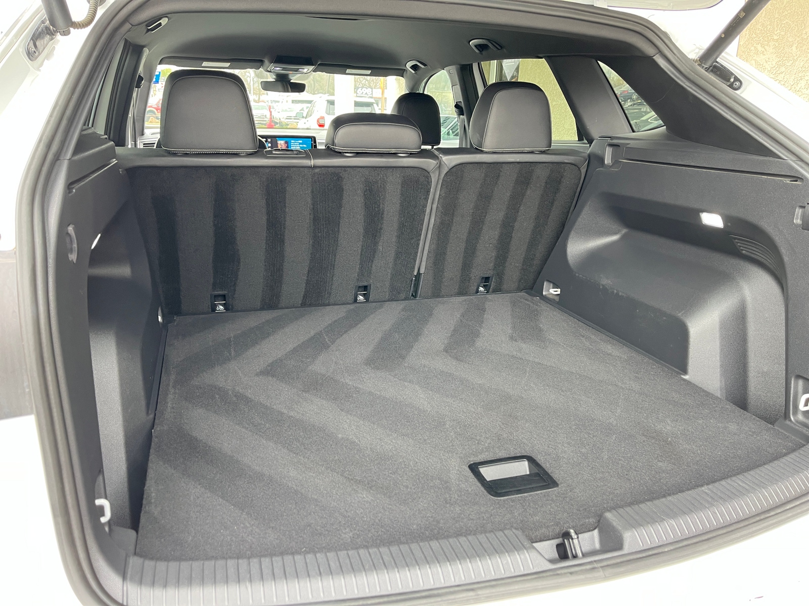 Thumbnail: 2025 Volkswagen Atlas - 5