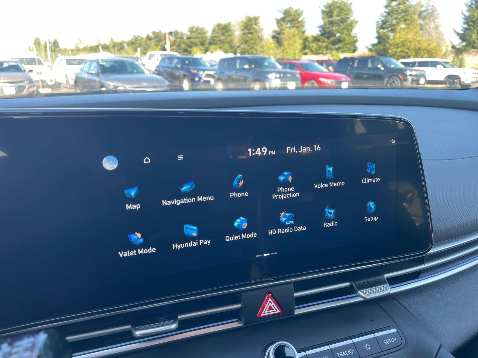 Thumbnail: 2025 Hyundai Elantra - 4