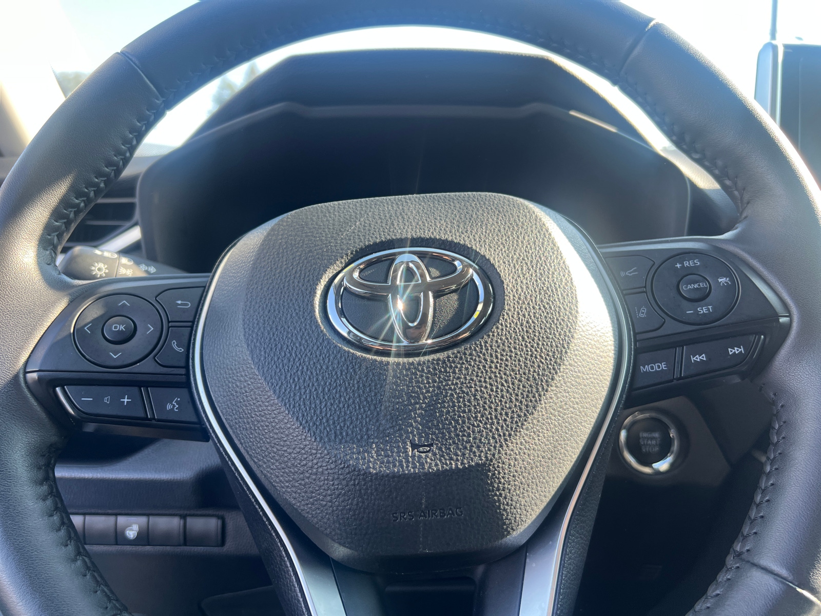 Thumbnail: 2025 Toyota RAV4 - 5