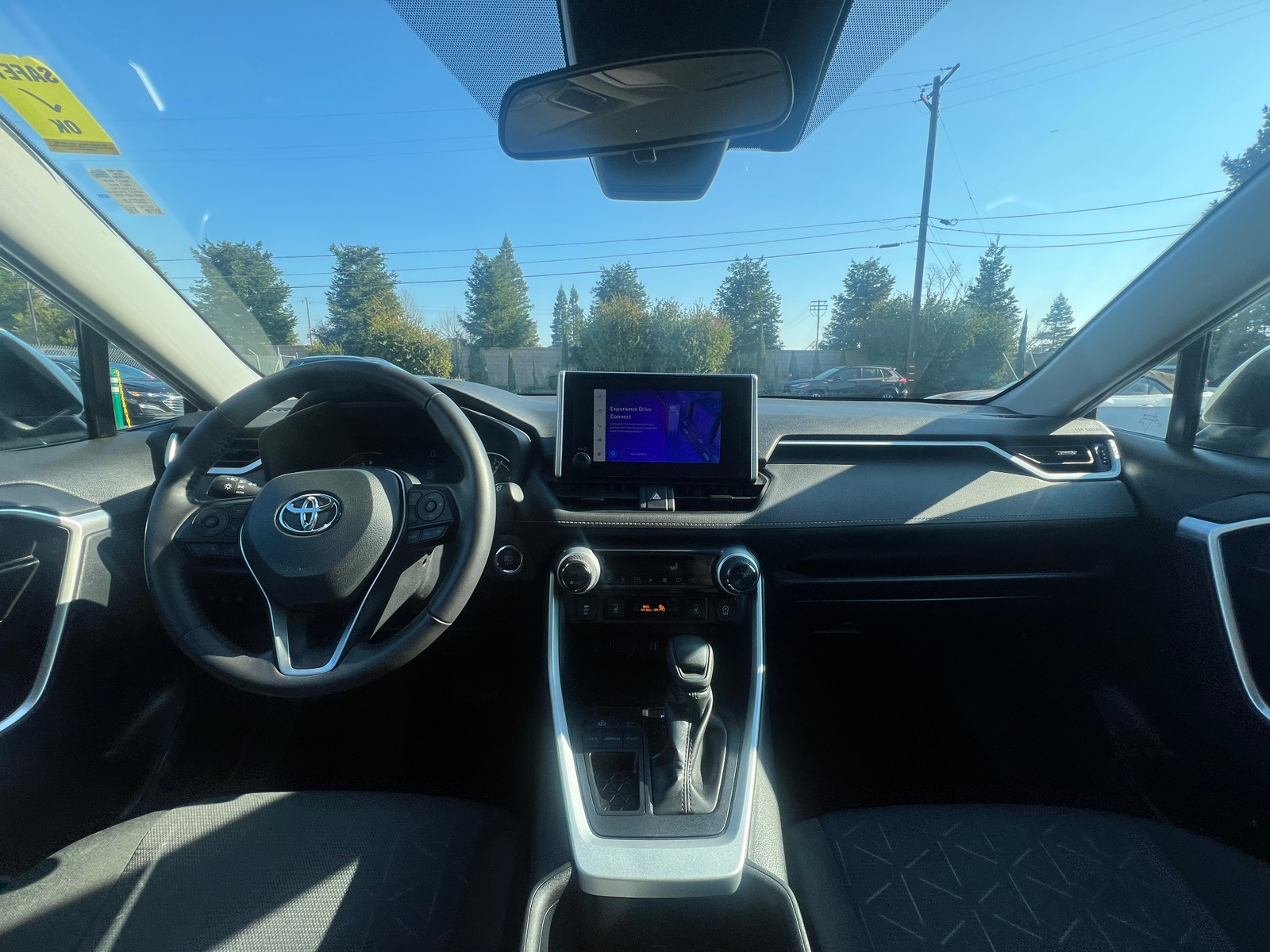 Thumbnail: 2025 Toyota RAV4 - 3