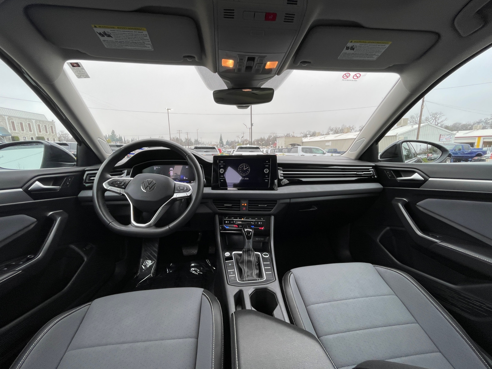 Thumbnail: 2025 Volkswagen Jetta - 3