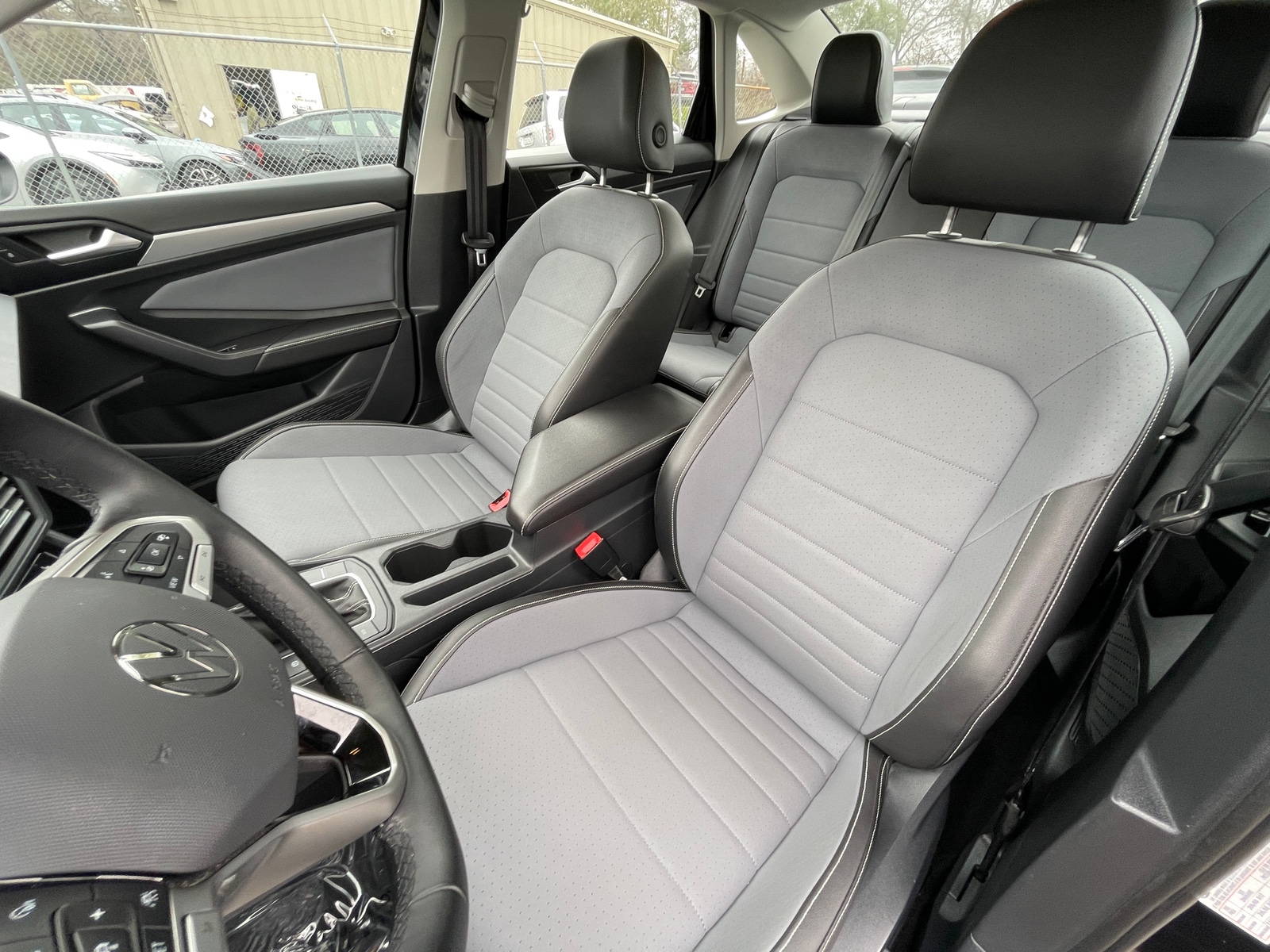 Thumbnail: 2025 Volkswagen Jetta - 2