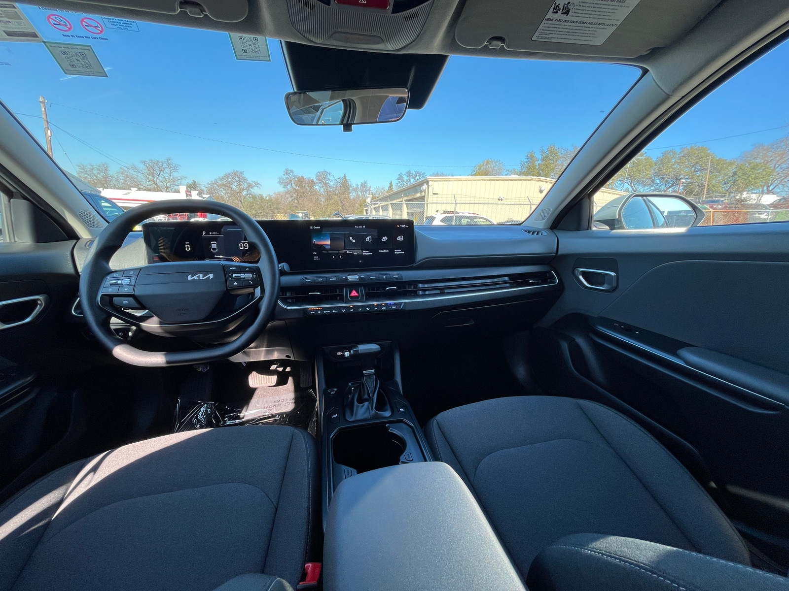 Thumbnail: 2025 Kia K4 - 3