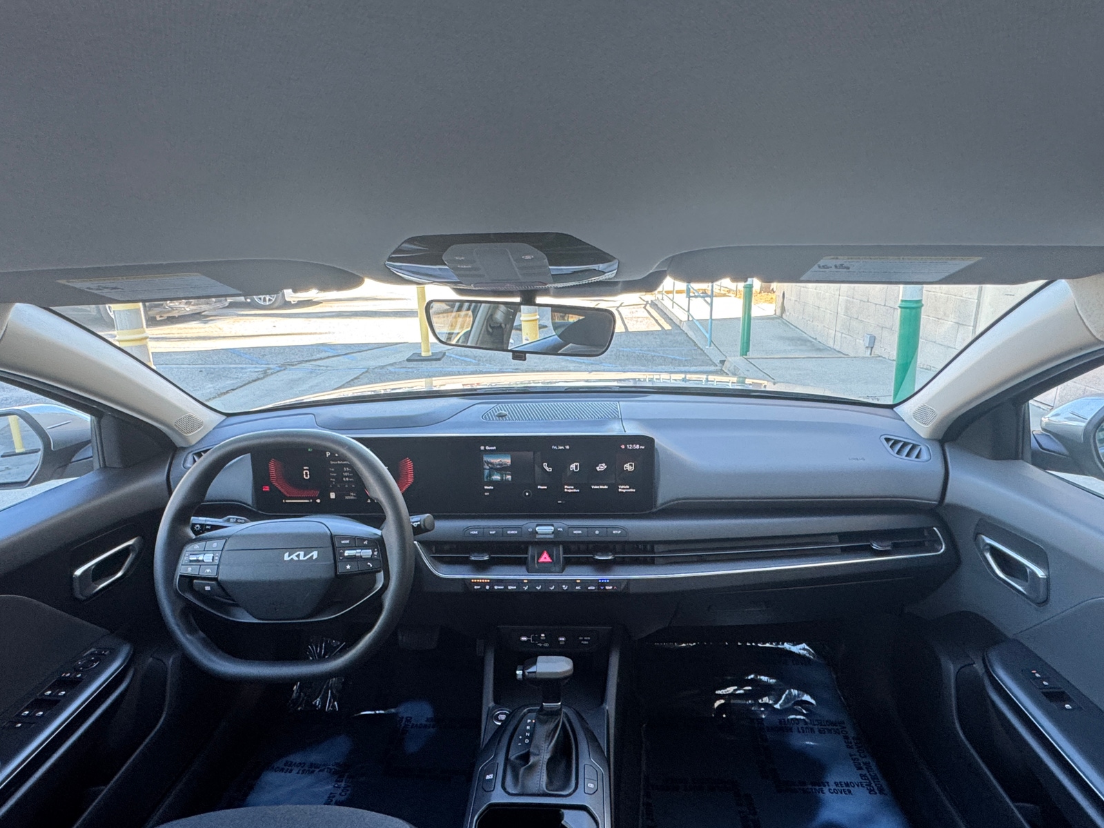 Thumbnail: 2025 Kia K4 - 3