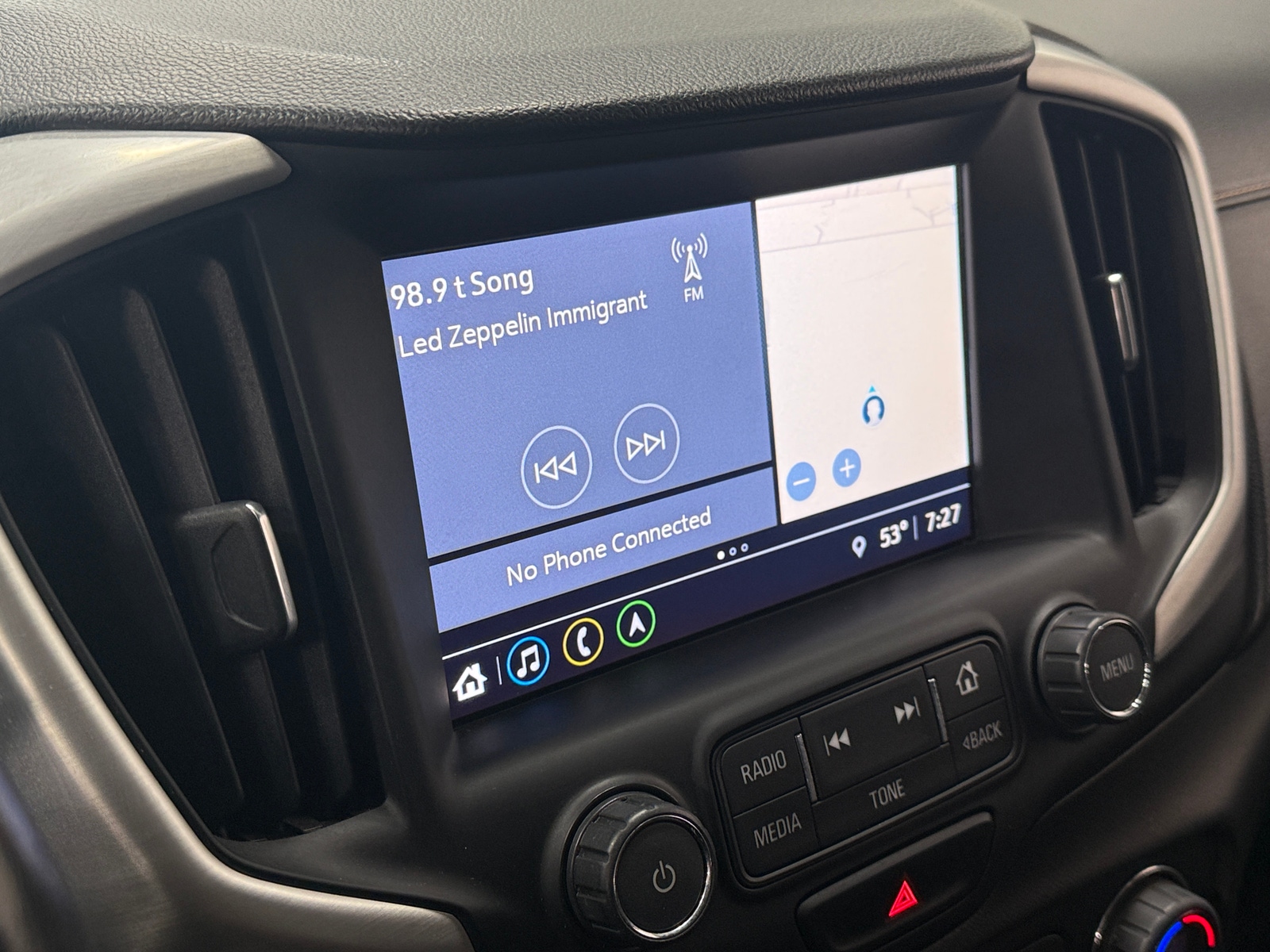 Thumbnail: 2018 GMC Terrain - 3