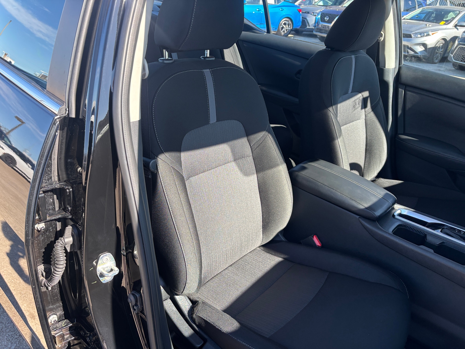 Thumbnail: 2025 Nissan Sentra - 2