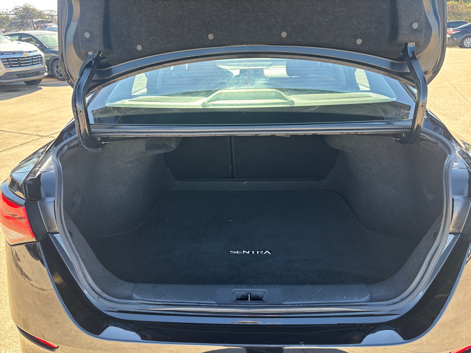 Thumbnail: 2025 Nissan Sentra - 6