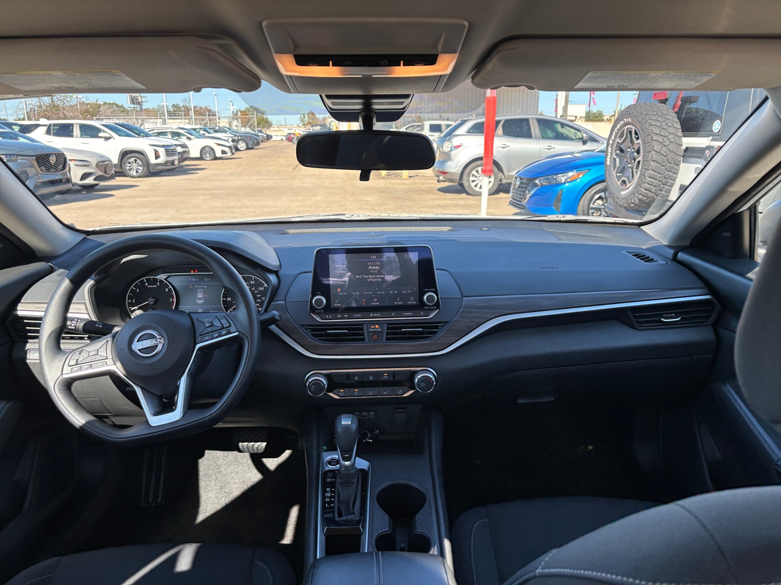 Thumbnail: 2025 Nissan Altima - 3