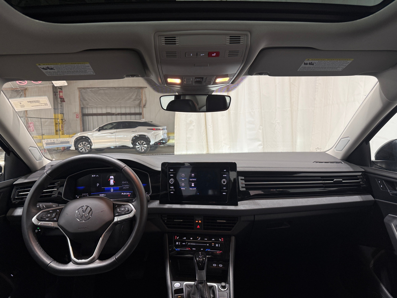 Thumbnail: 2025 Volkswagen Jetta - 2