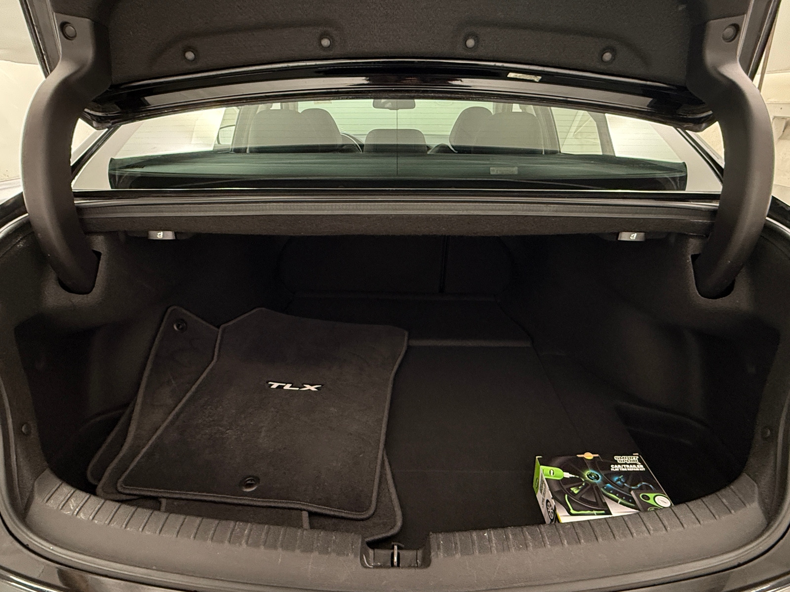 Thumbnail: 2015 Acura TLX - 6