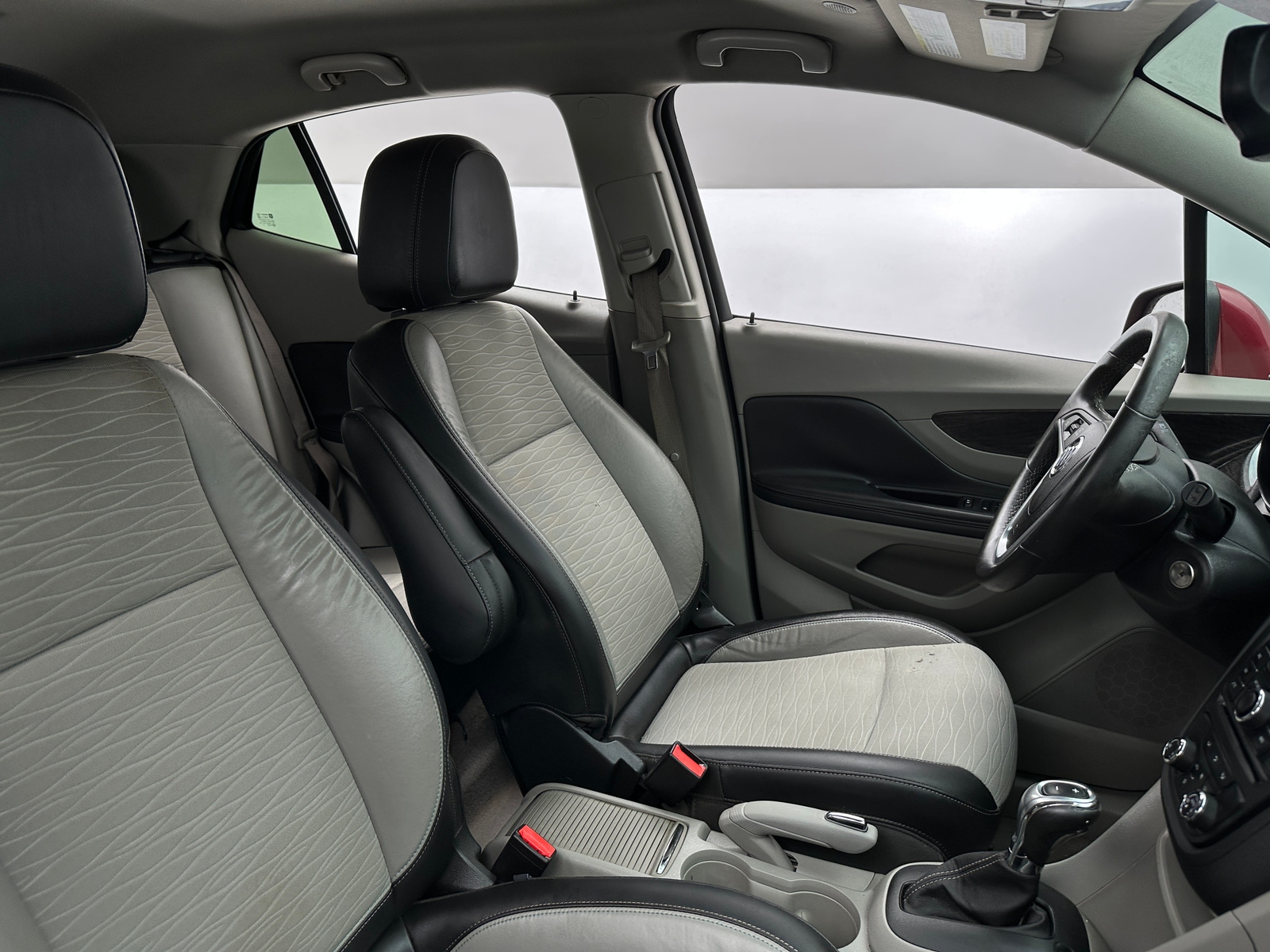 Thumbnail: 2016 Buick Encore - 2