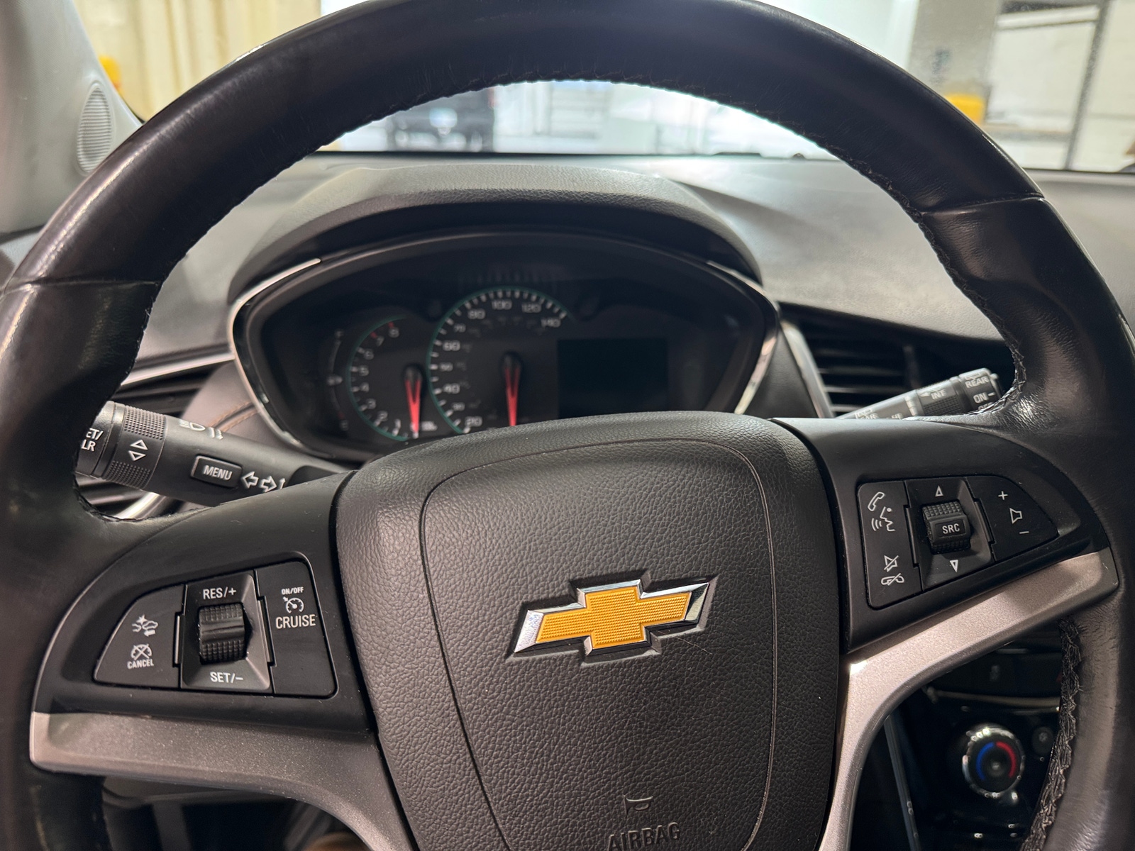 Thumbnail: 2019 Chevrolet Trax - 4