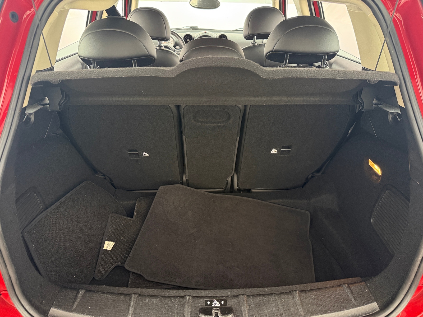 Thumbnail: 2014 MINI Cooper Countryman - 6