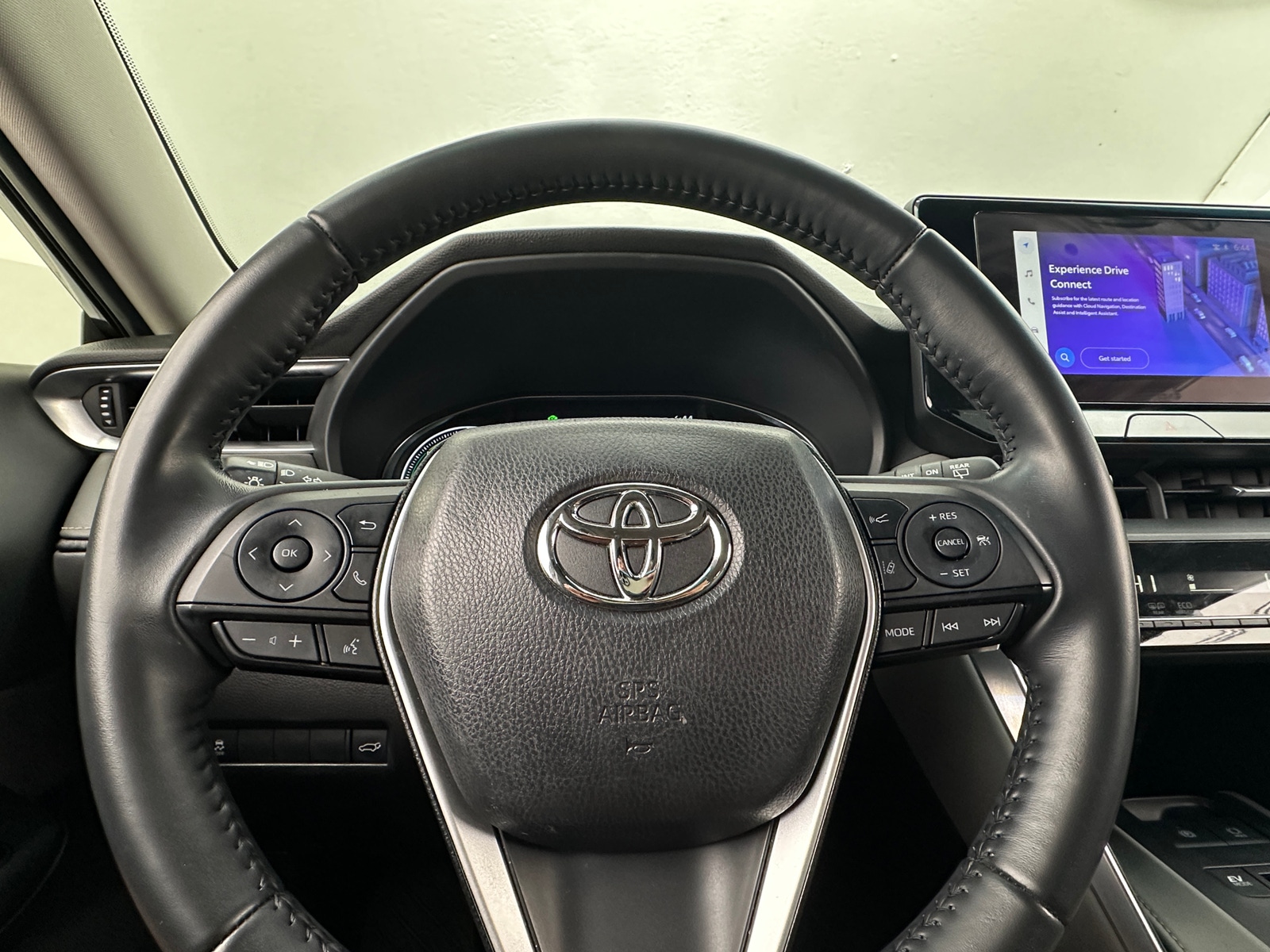 Thumbnail: 2024 Toyota Venza - 5