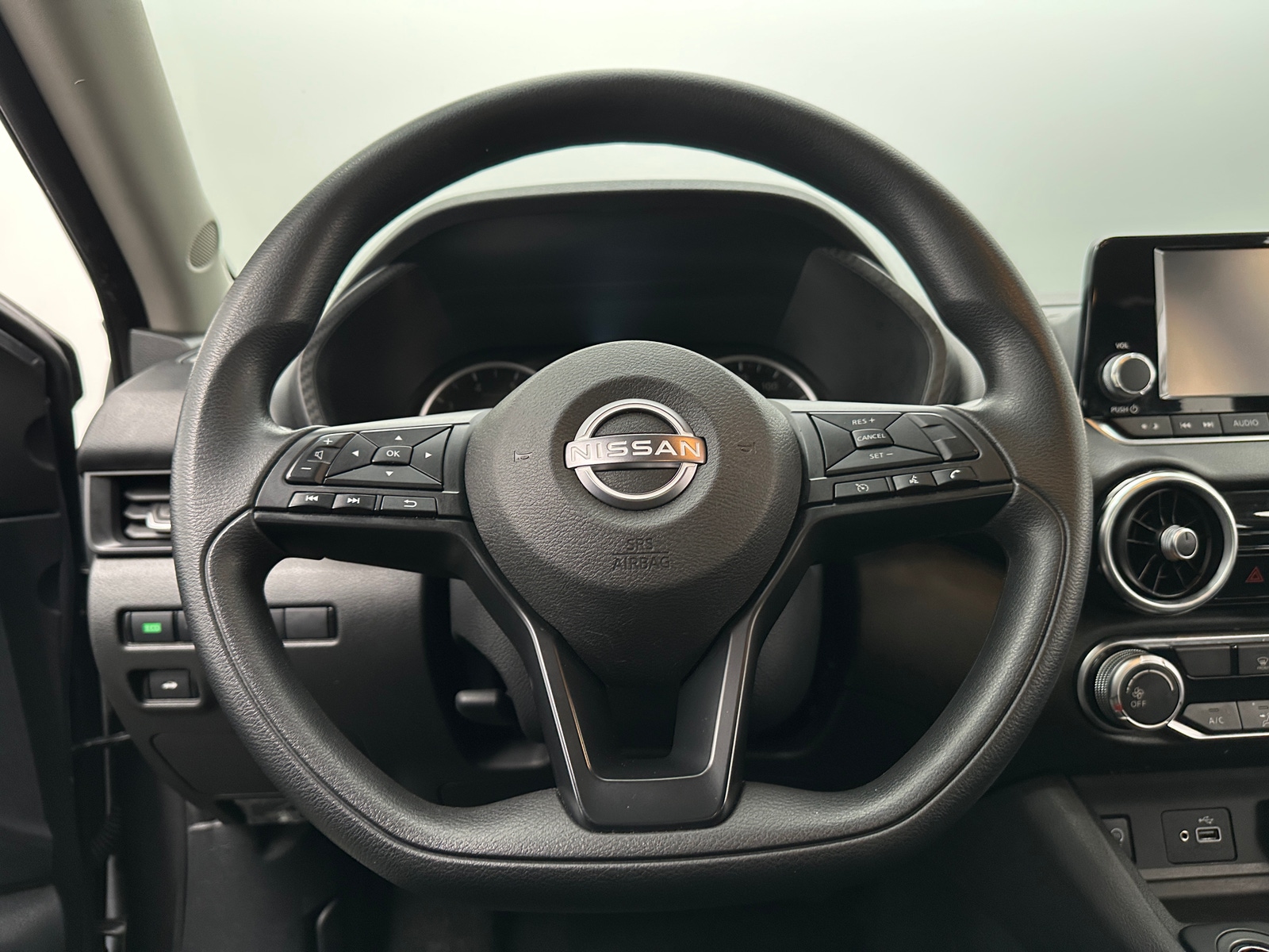 Thumbnail: 2024 Nissan Sentra - 5