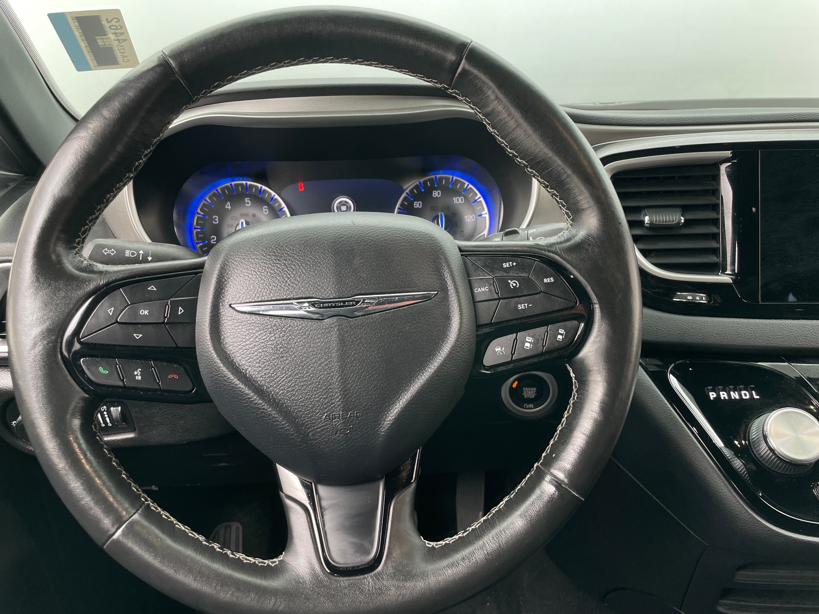 Thumbnail: 2020 Chrysler Pacifica - 4