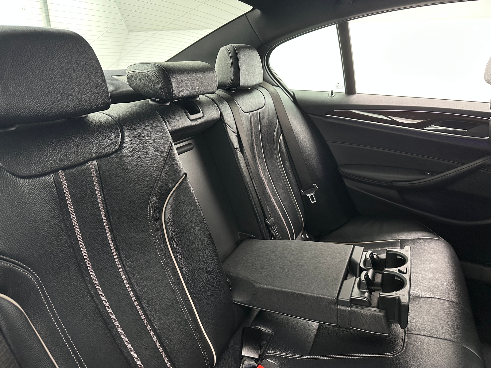 Thumbnail: 2019 BMW 5 Series - 5