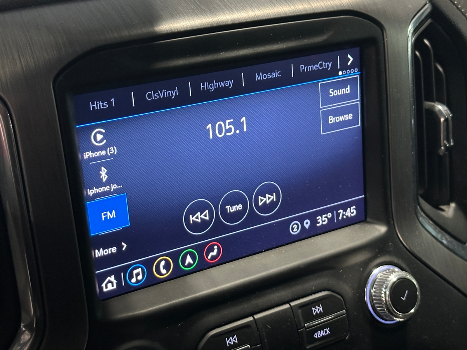 Thumbnail: 2022 GMC Sierra 1500 - 3