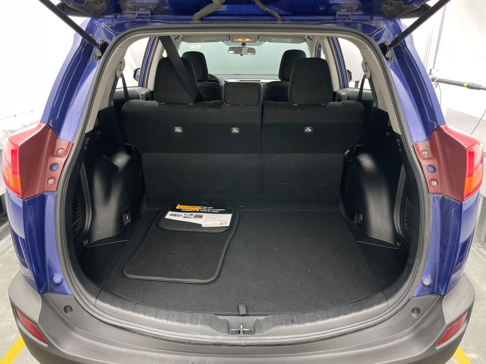 Thumbnail: 2014 Toyota RAV4 - 7