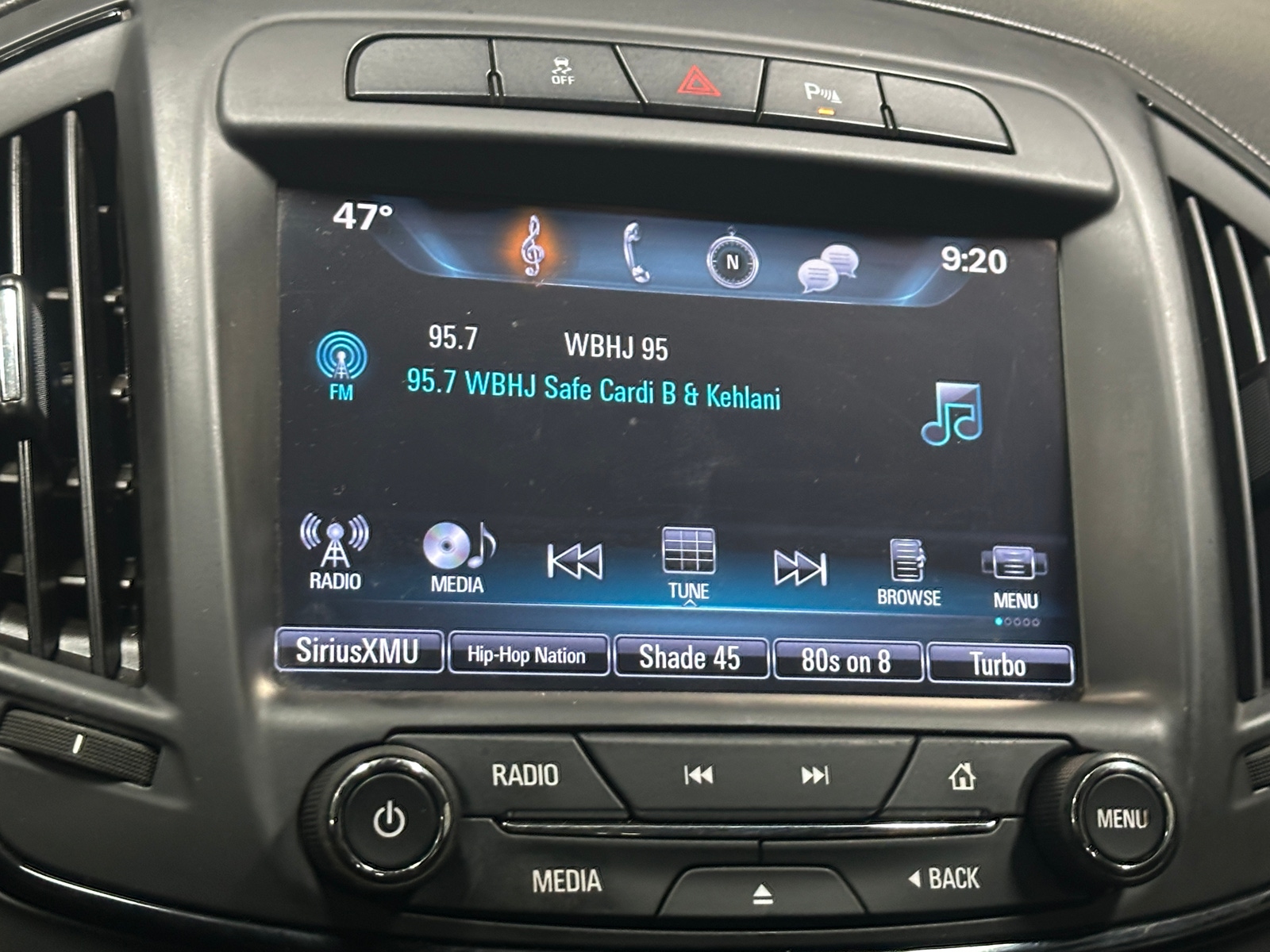 Thumbnail: 2017 Buick Regal - 3