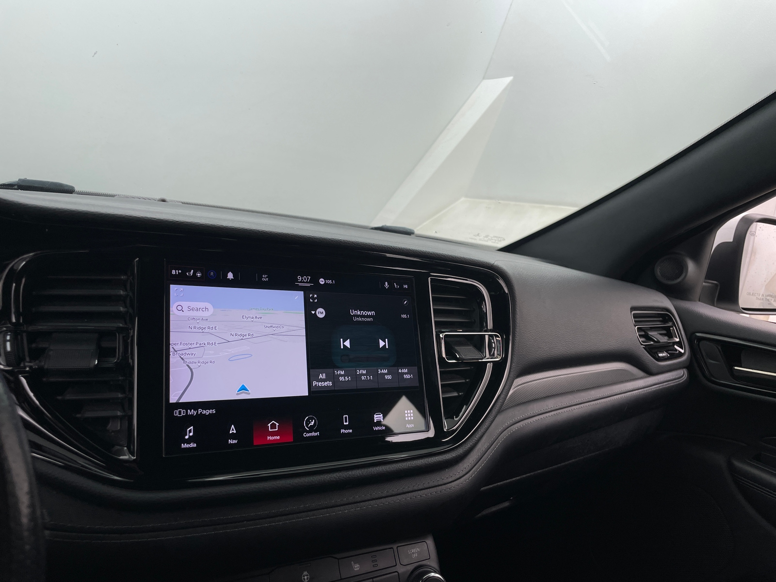 Thumbnail: 2021 Dodge Durango - 3