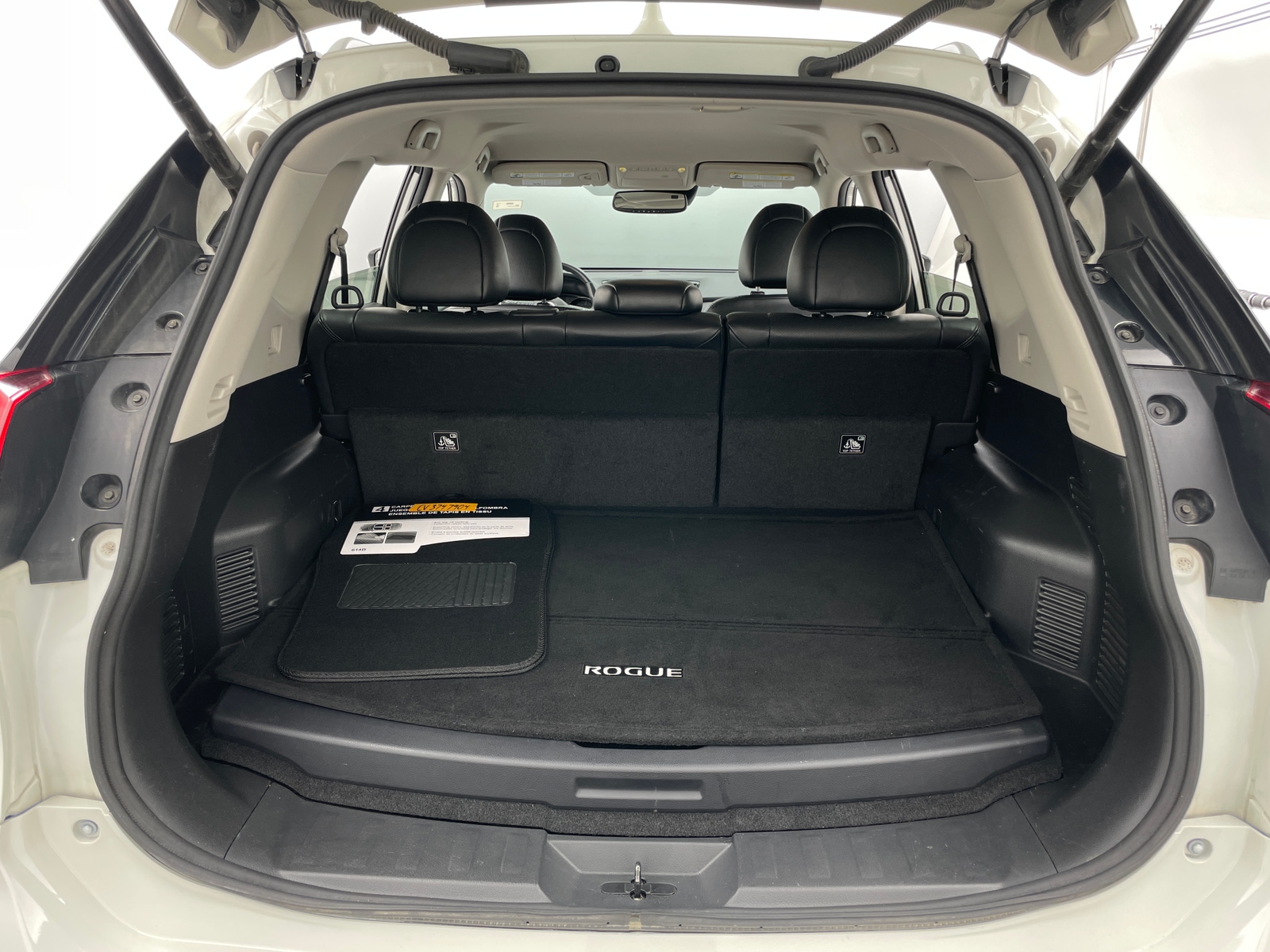 Thumbnail: 2017 Nissan Rogue - 6