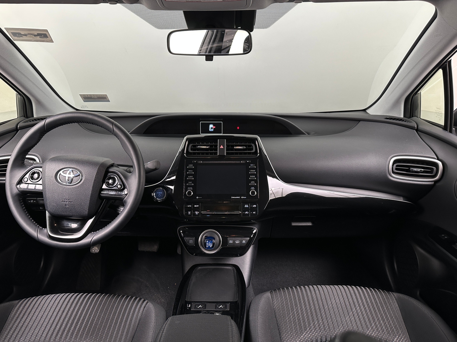 Thumbnail: 2022 Toyota Prius Prime - 3