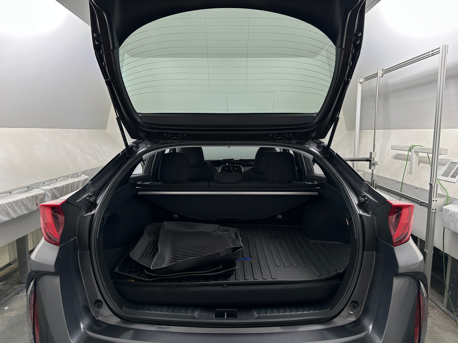 Thumbnail: 2022 Toyota Prius Prime - 7