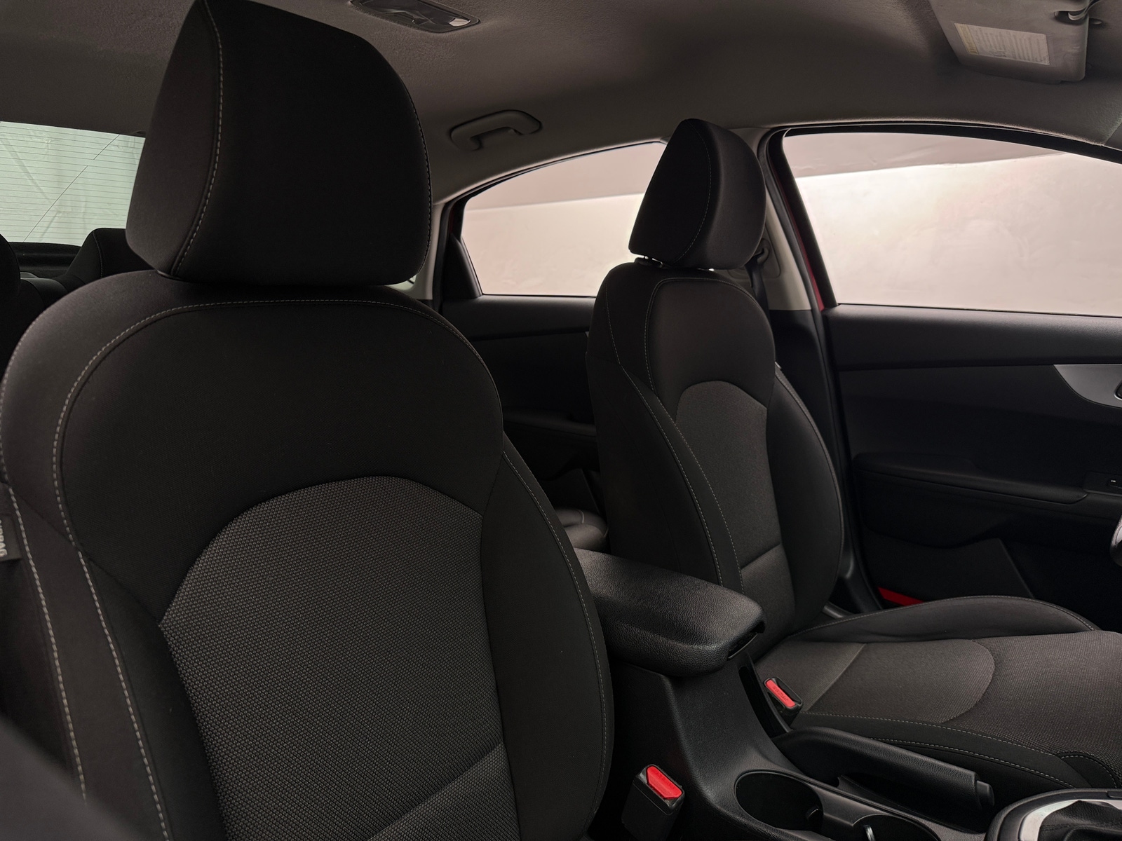 Thumbnail: 2022 Kia Forte - 2