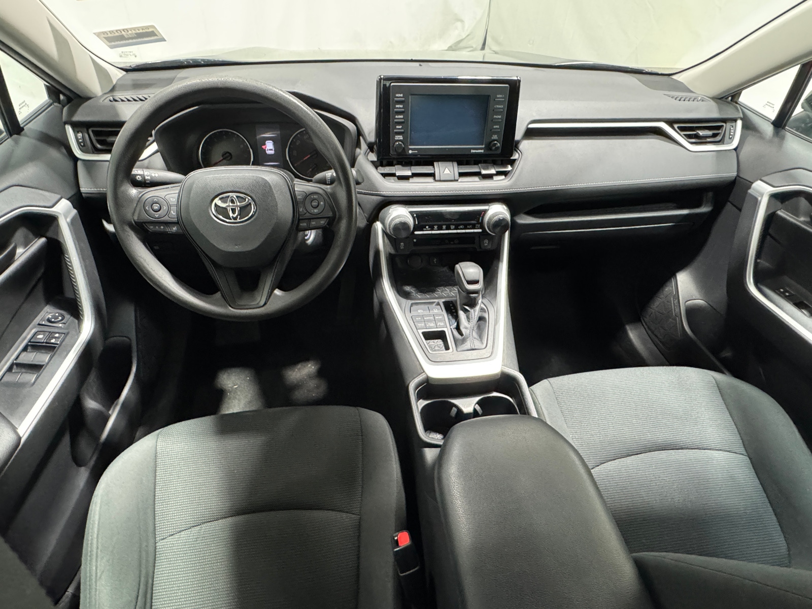 Thumbnail: 2021 Toyota RAV4 - 3