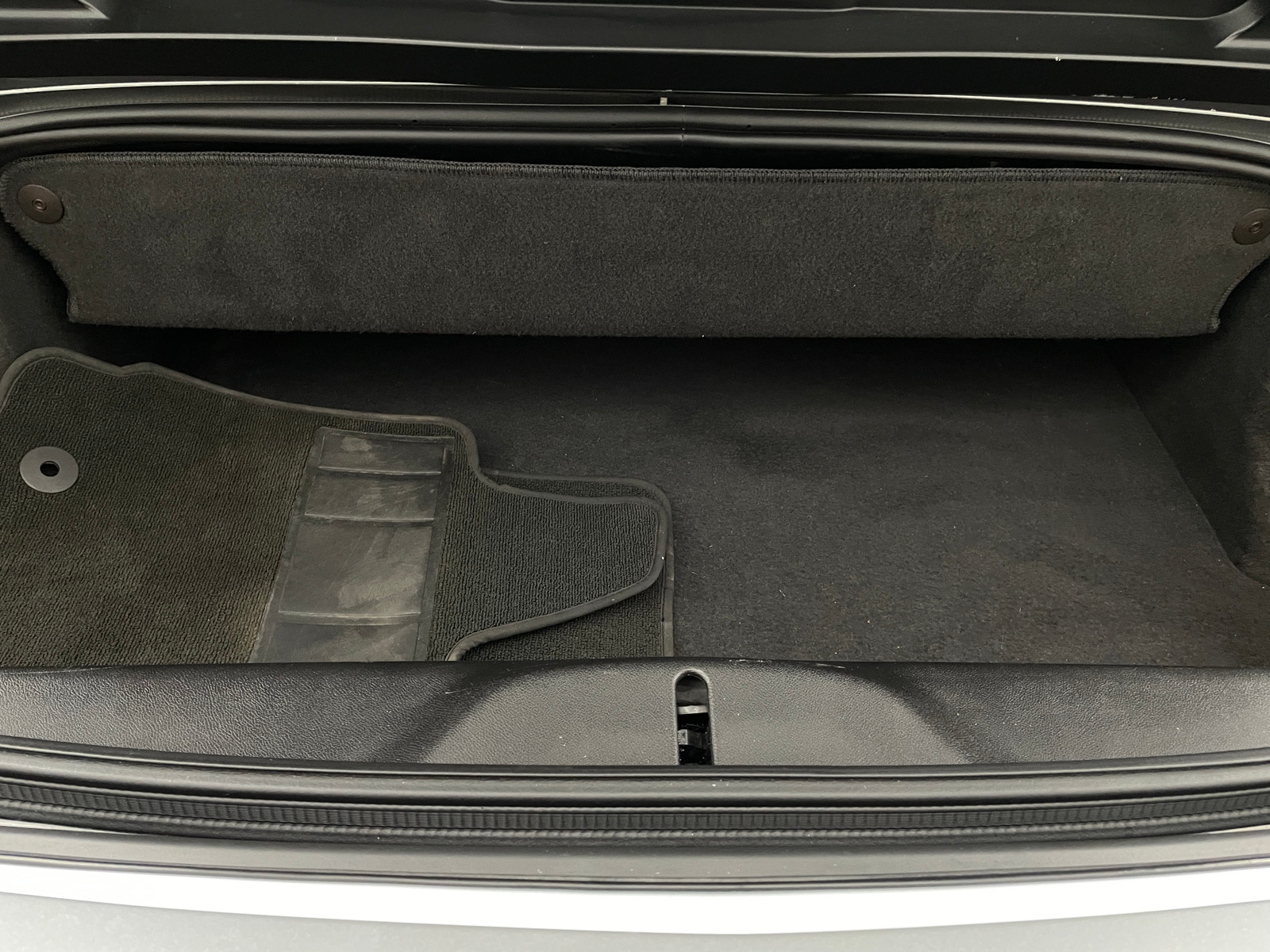 Thumbnail: 2018 Chevrolet Corvette - 5