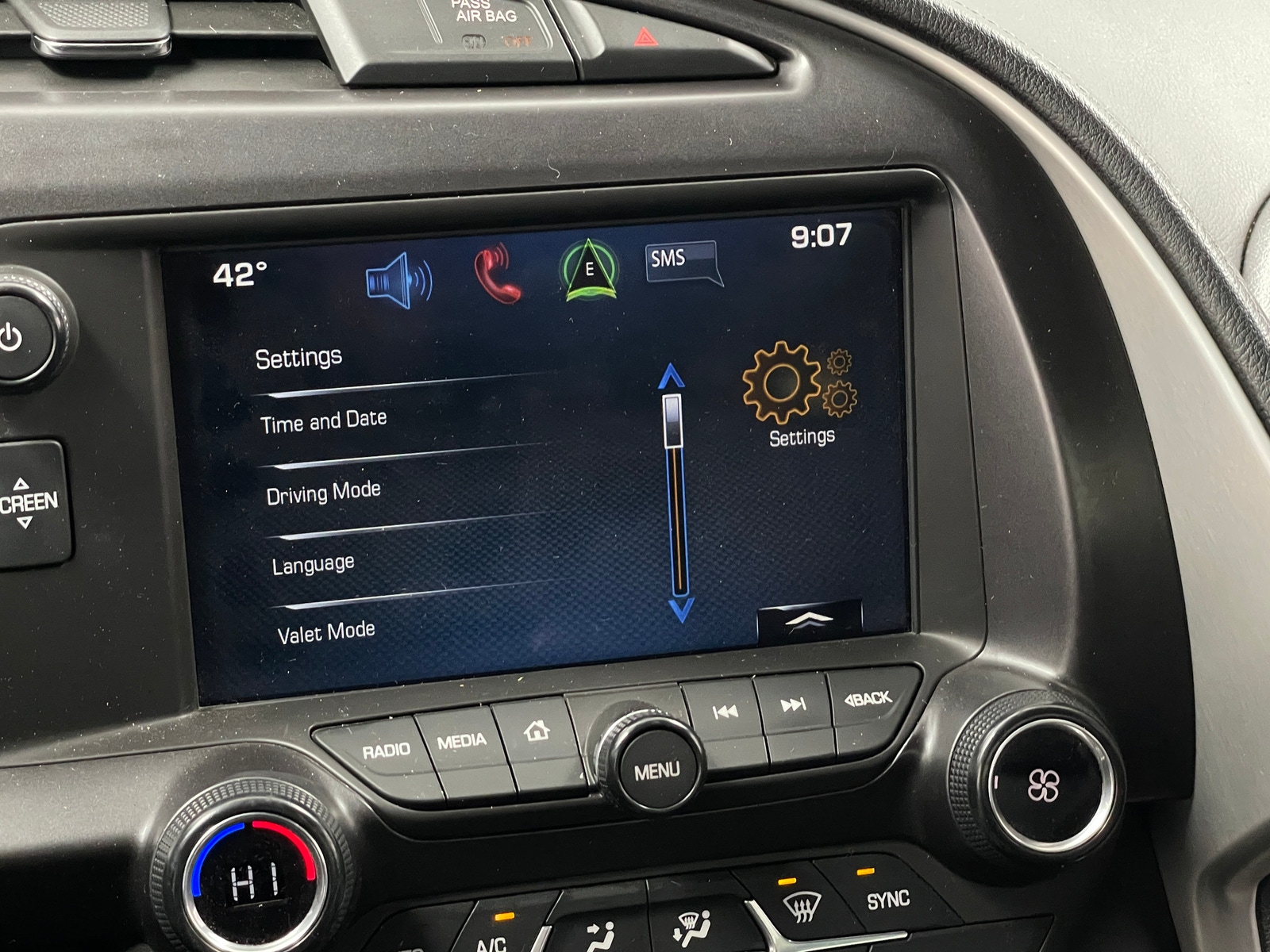 Thumbnail: 2018 Chevrolet Corvette - 3