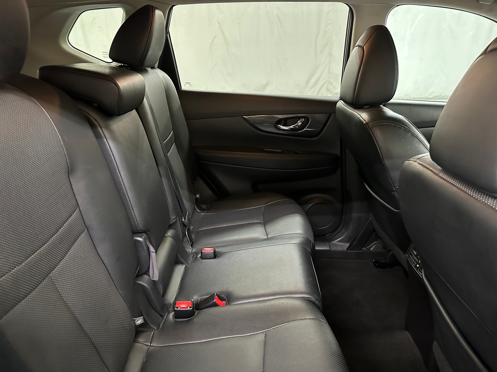 Thumbnail: 2015 Nissan Rogue - 5