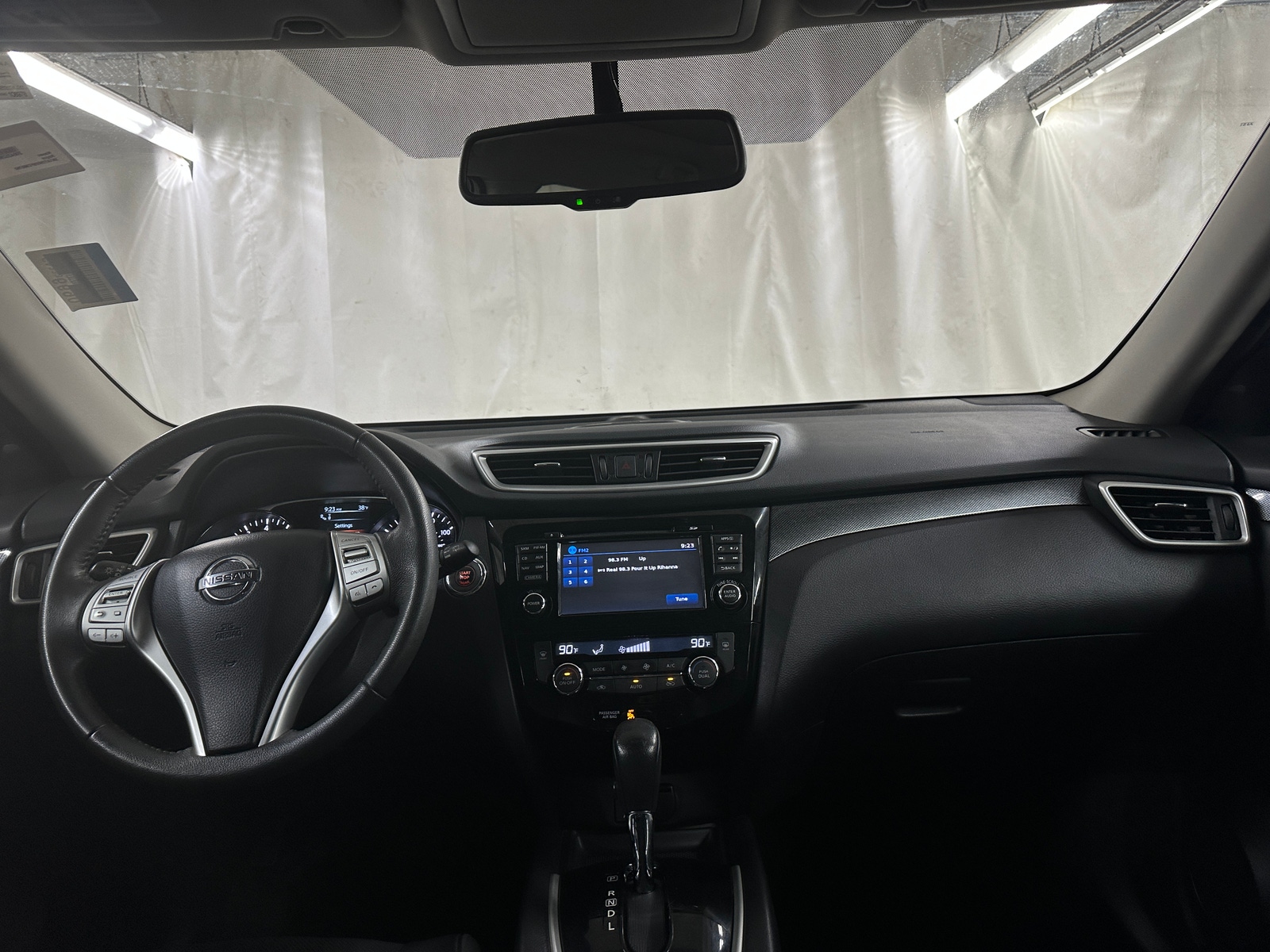 Thumbnail: 2015 Nissan Rogue - 2