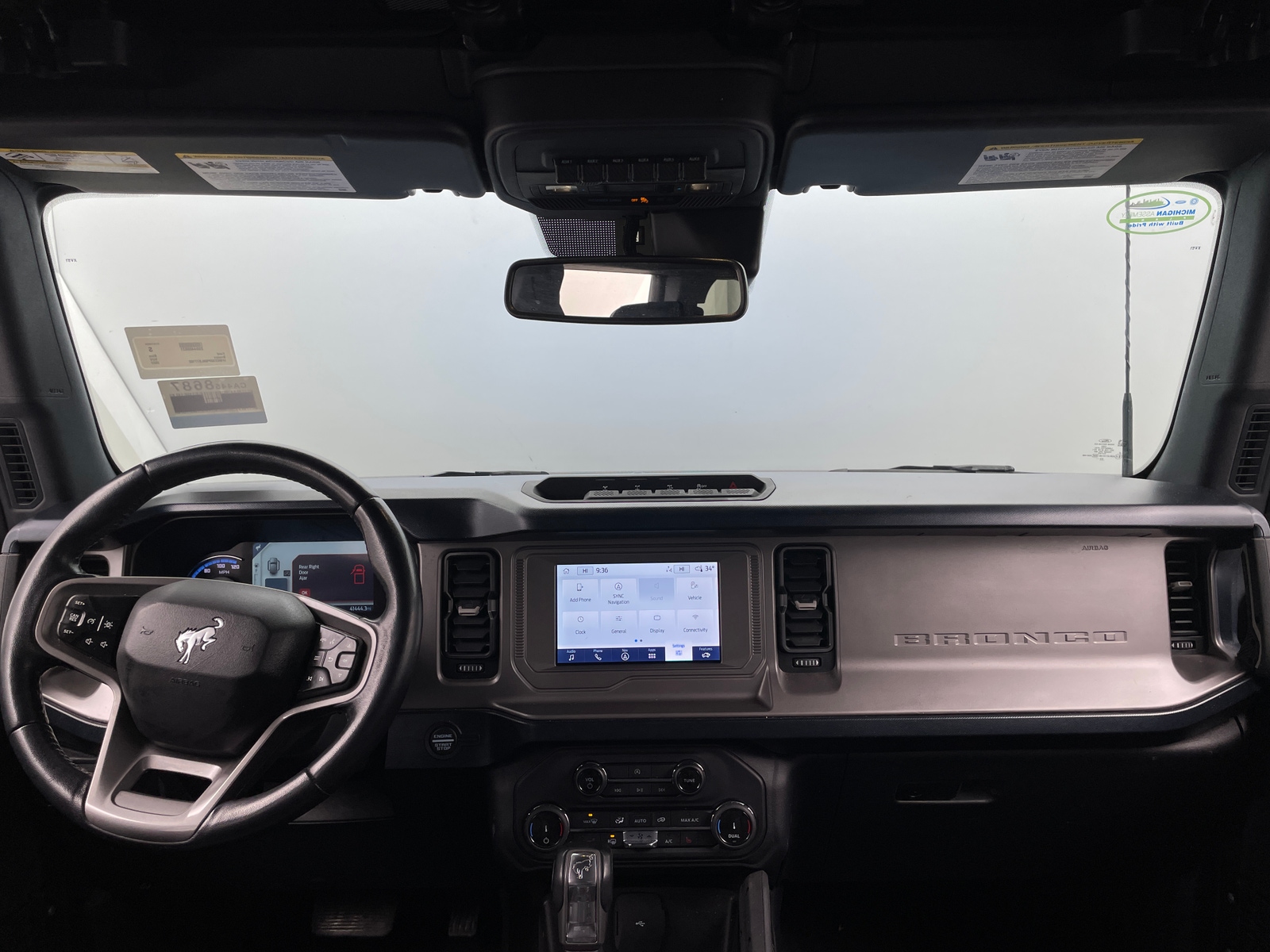 Thumbnail: 2022 Ford Bronco - 3