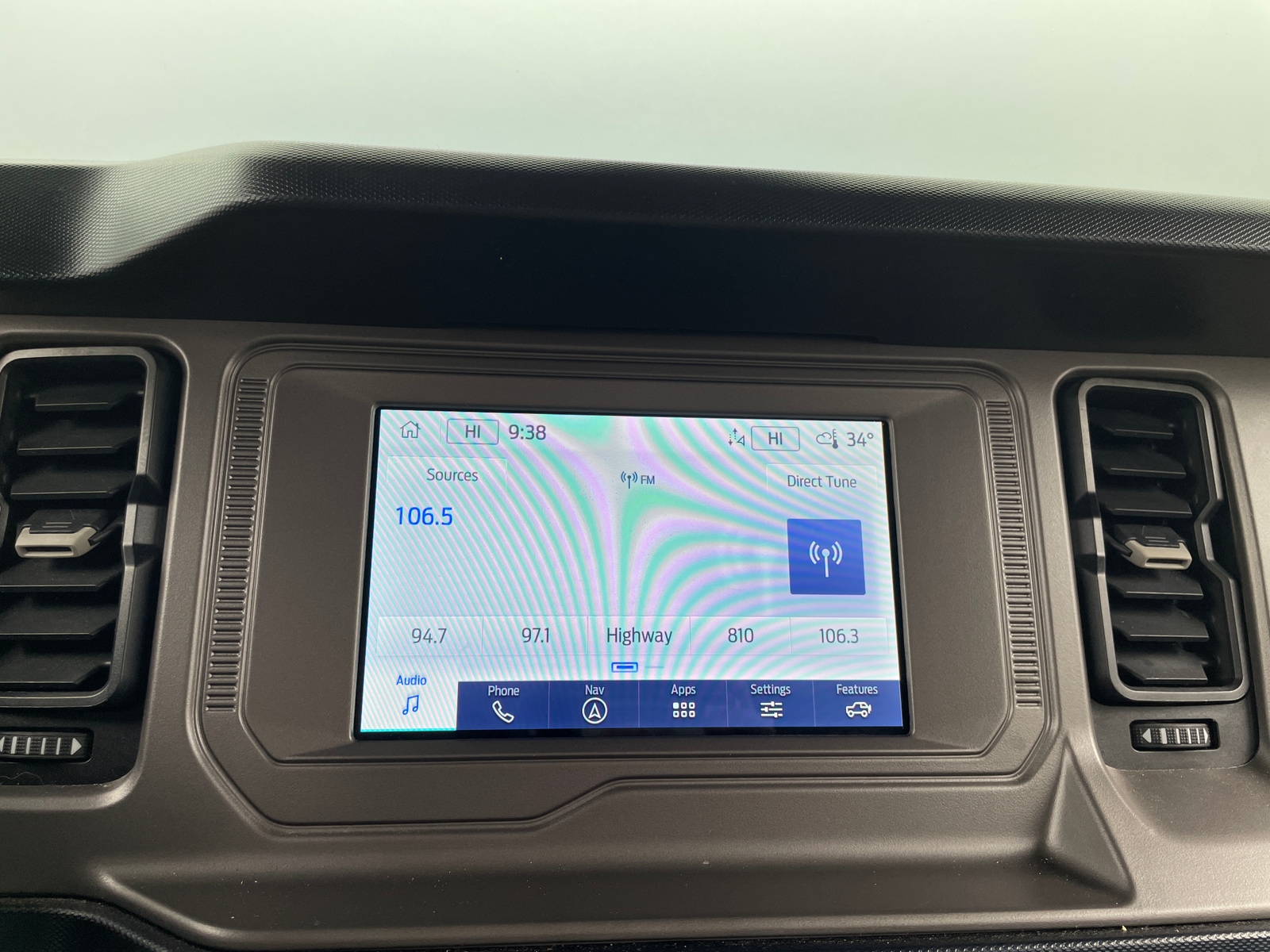 Thumbnail: 2022 Ford Bronco - 4