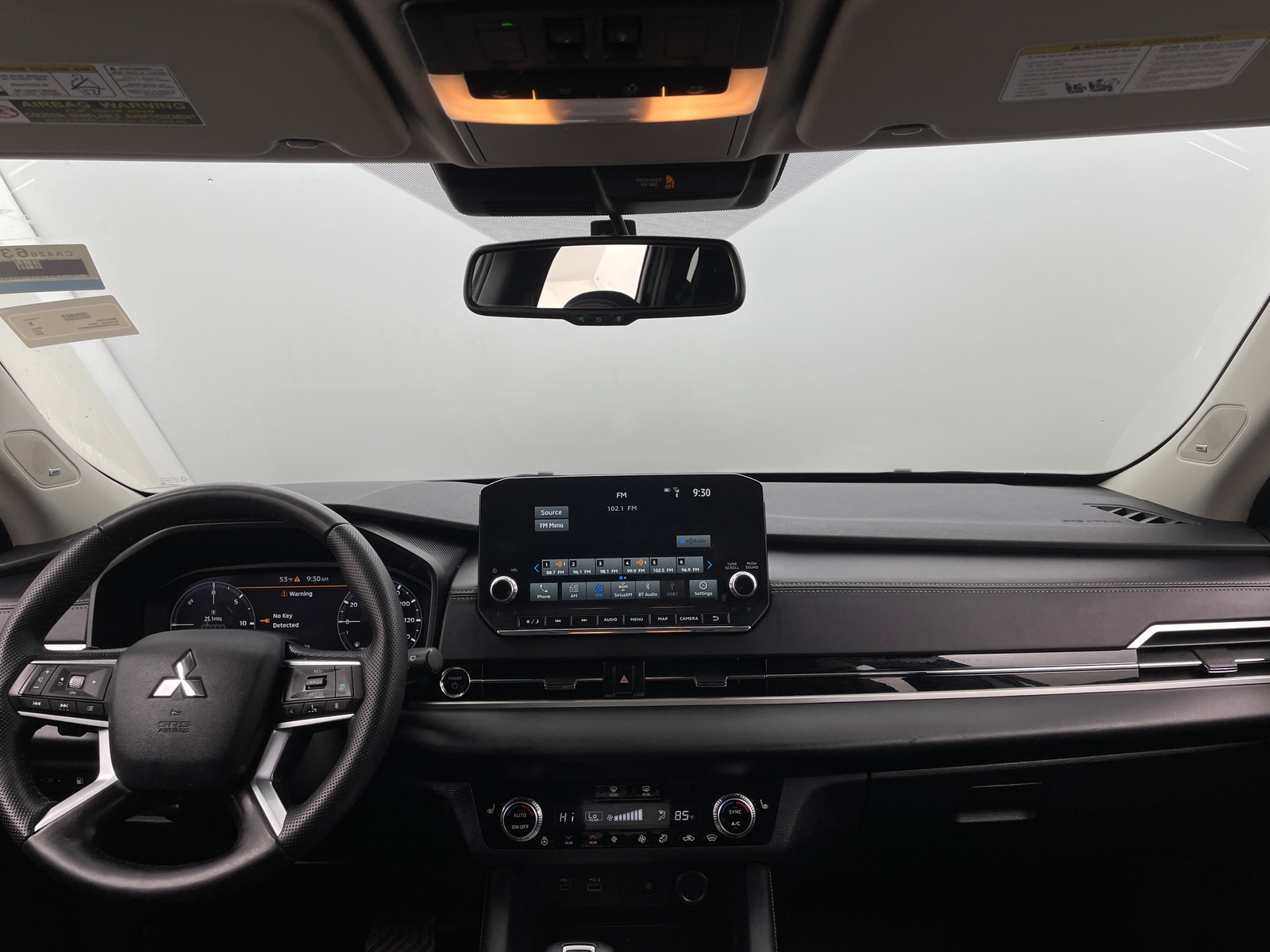 Thumbnail: 2024 Mitsubishi Outlander - 2