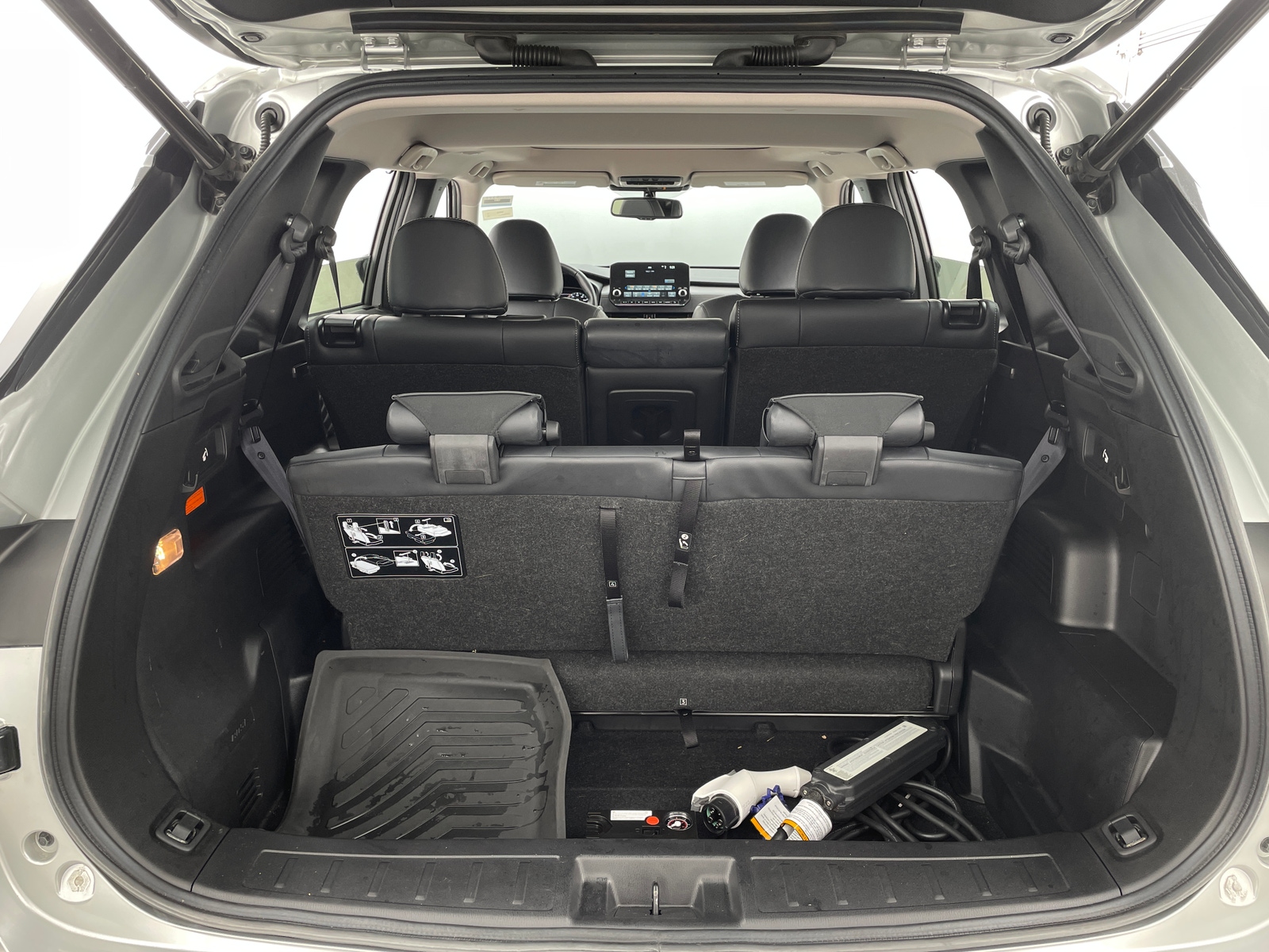 Thumbnail: 2024 Mitsubishi Outlander - 6