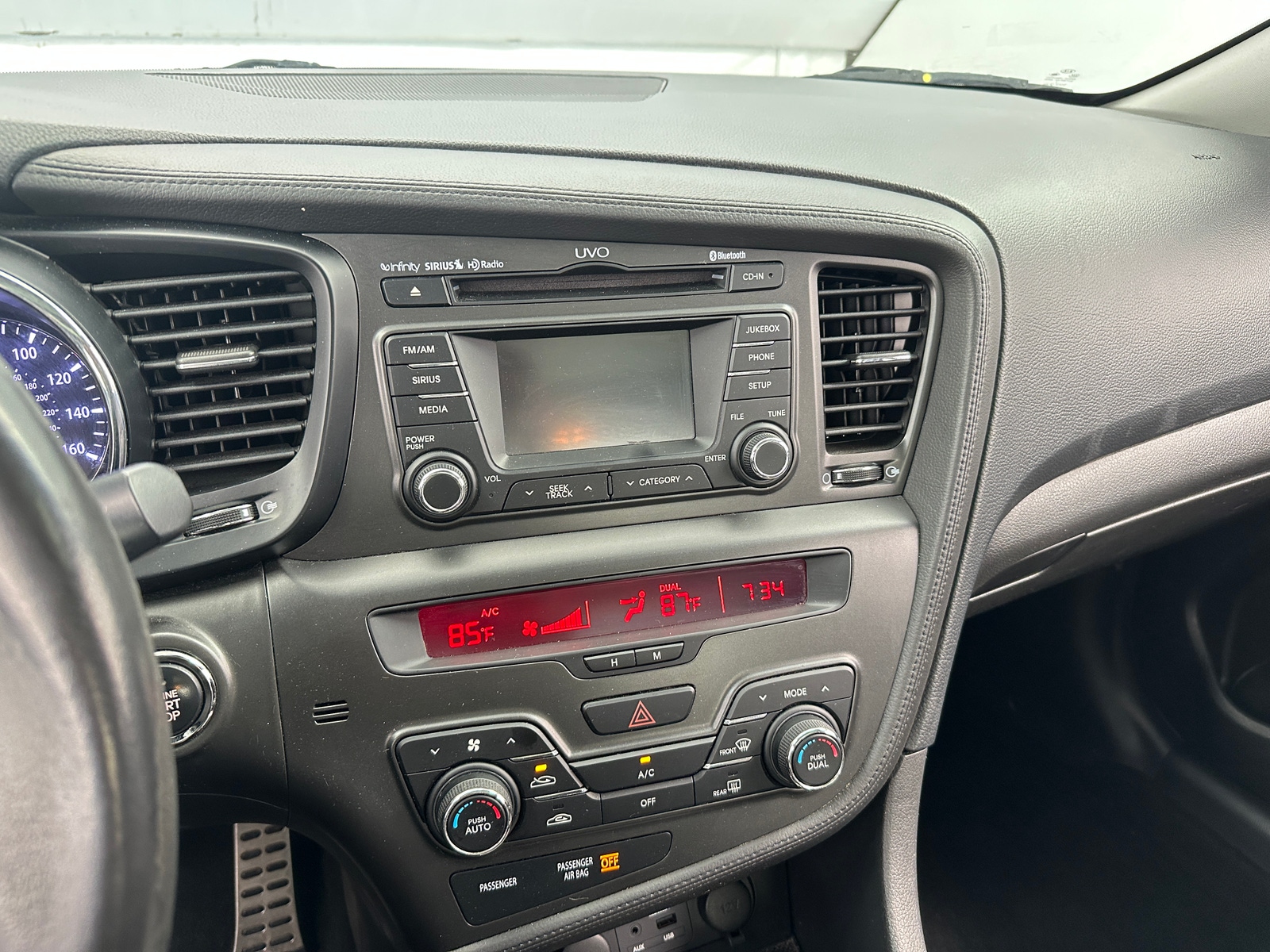 Thumbnail: 2013 Kia Optima - 3