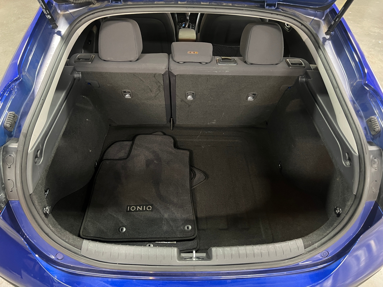 Thumbnail: 2019 Hyundai Ioniq - 7