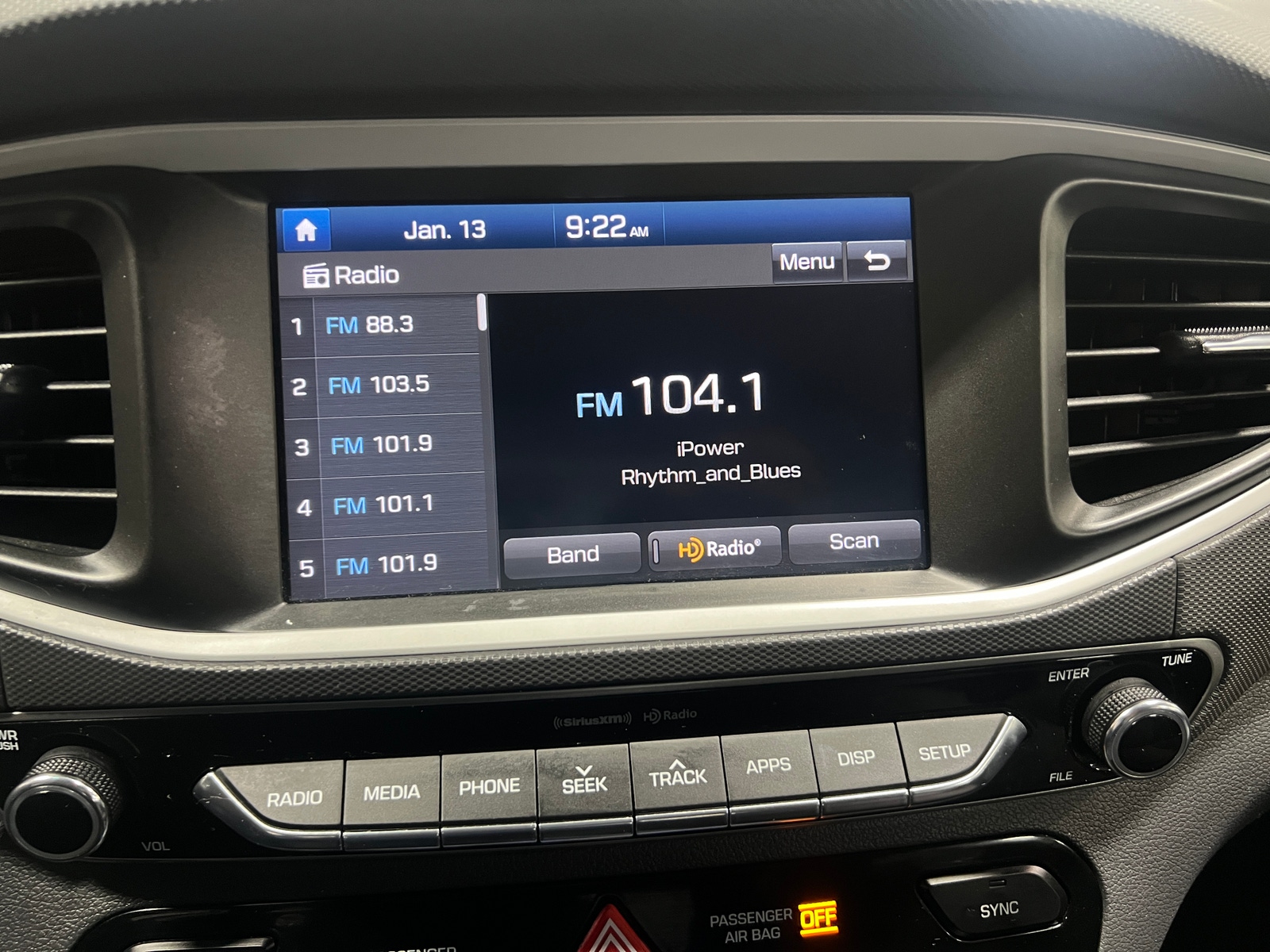 Thumbnail: 2019 Hyundai Ioniq - 4