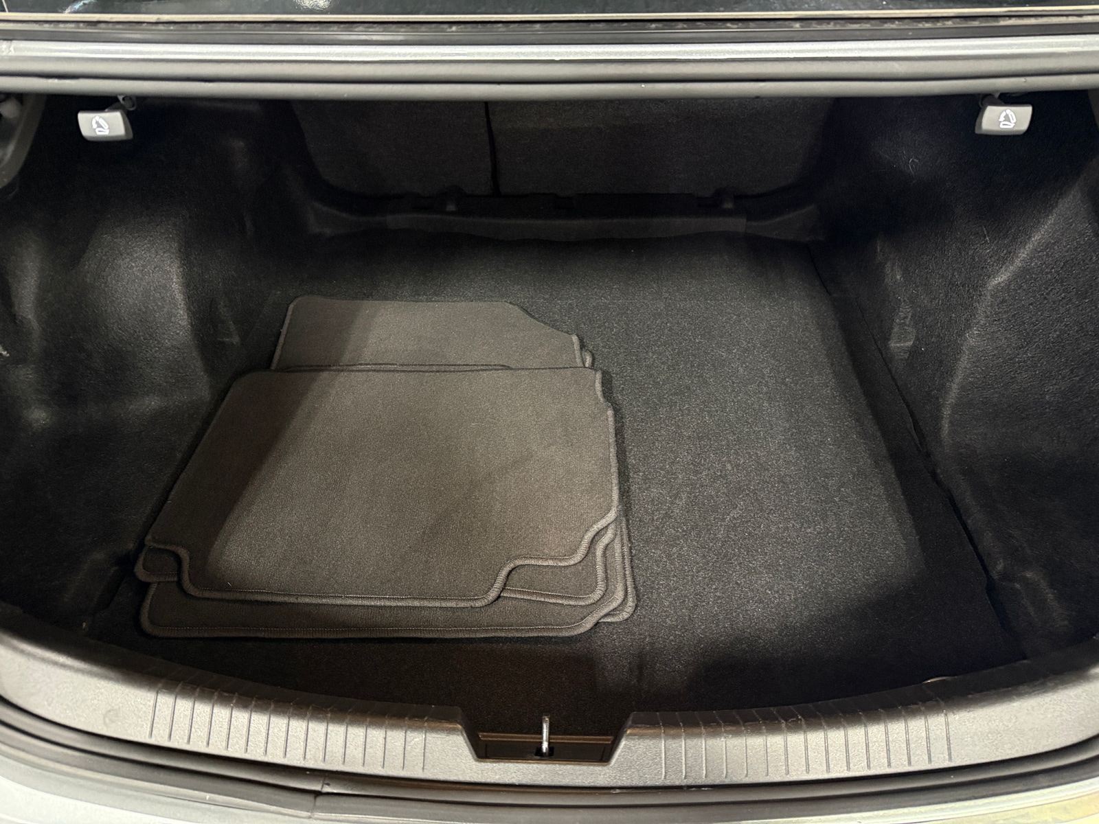 Thumbnail: 2024 Chevrolet Malibu - 7