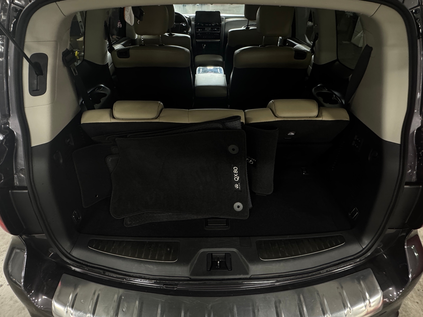 Thumbnail: 2024 INFINITI QX80 - 6