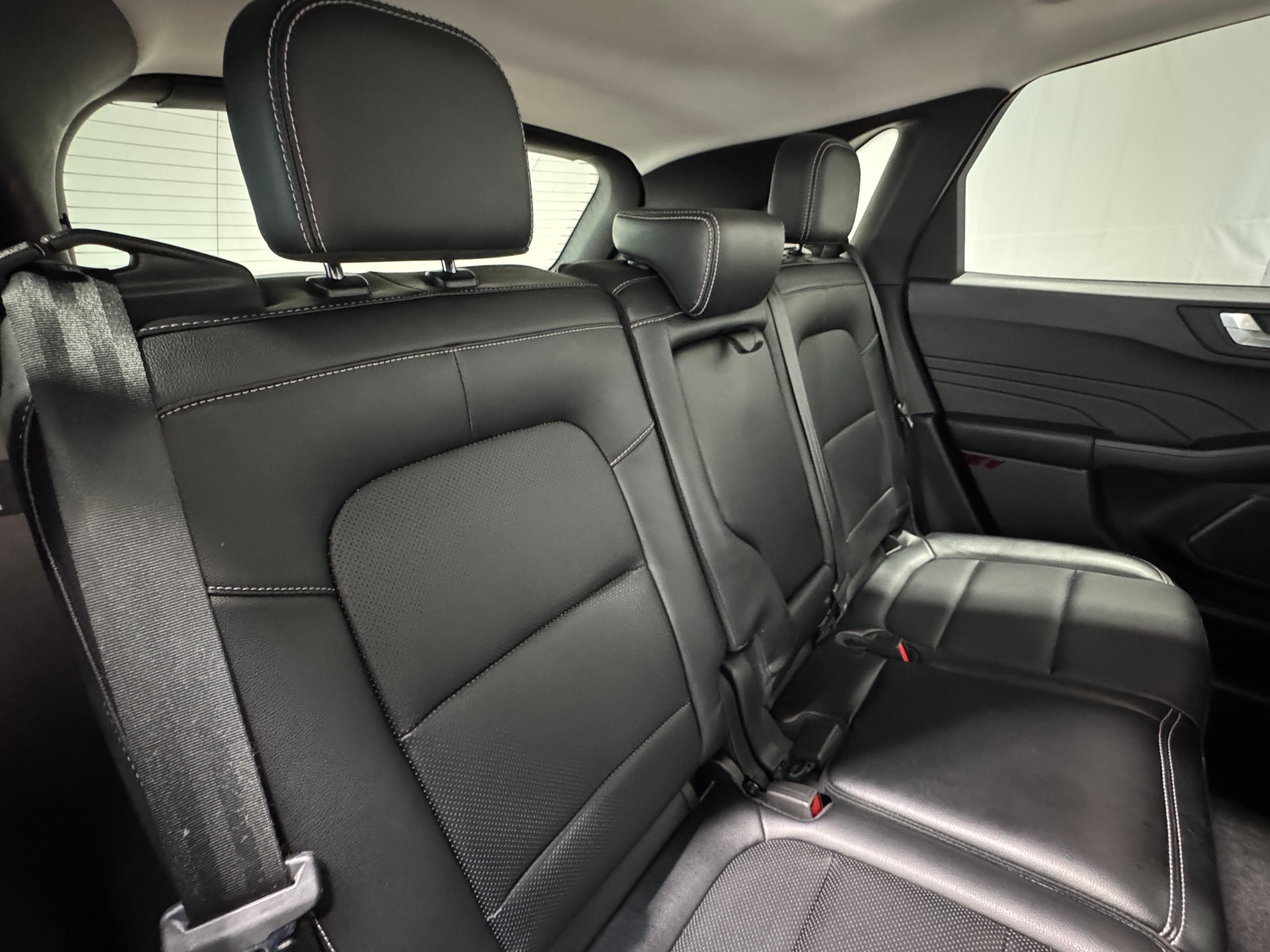 Thumbnail: 2022 Ford Escape - 5